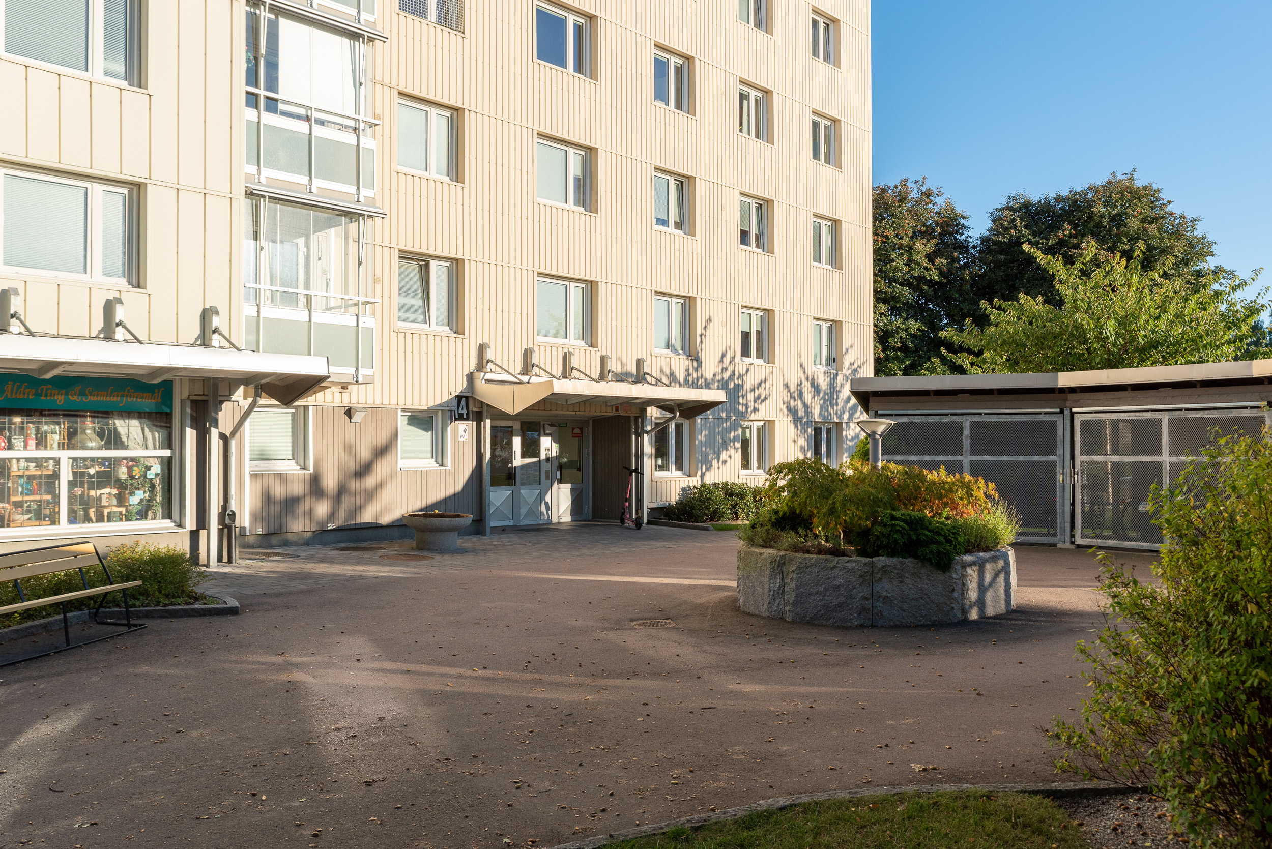 Bostadsbild från Rekylgatan 14, Såld i Haga, Västerås