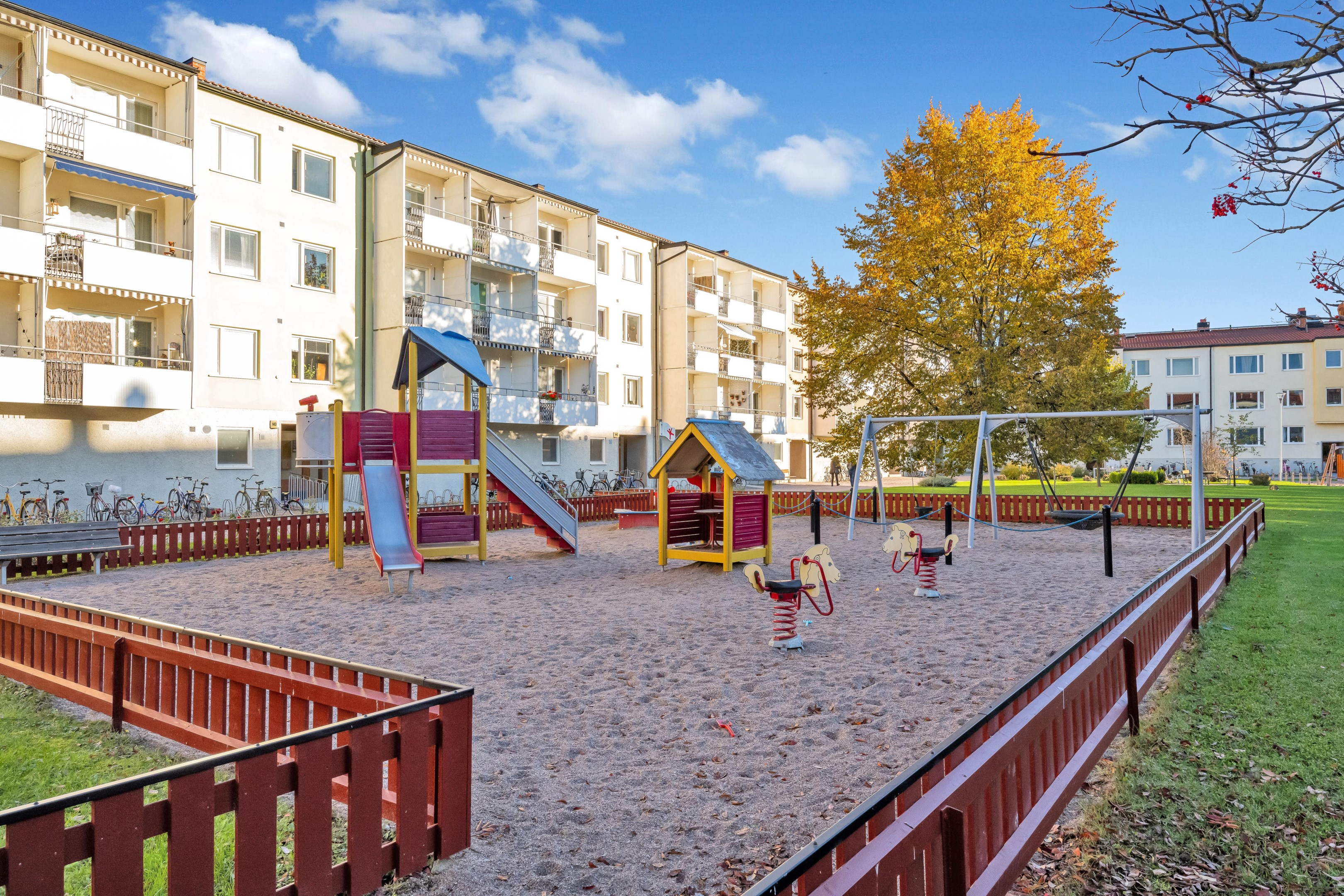 Bostadsbild från Petterslundsgatan 33, Såld i Fålhagen, Uppsala