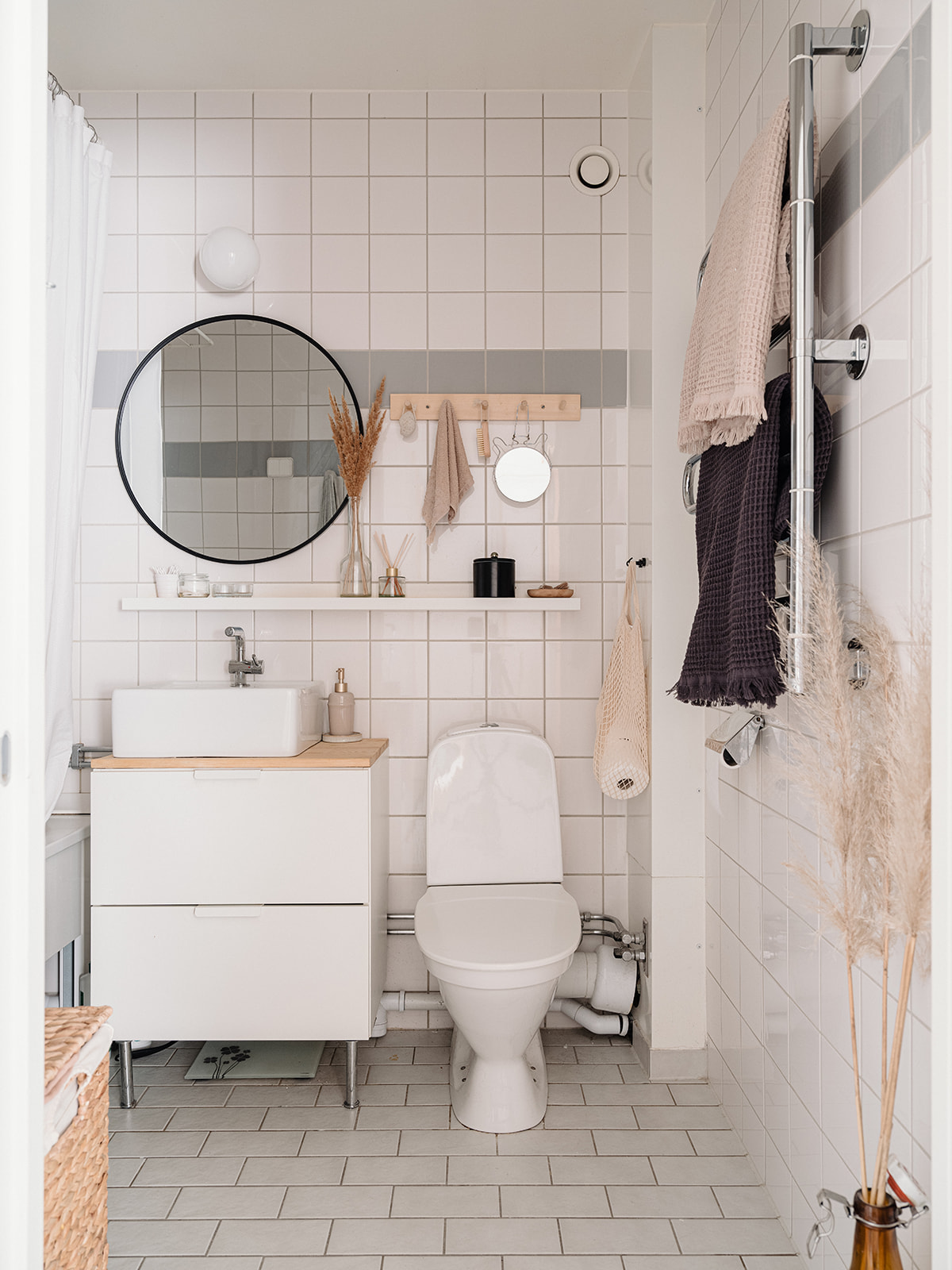 Bostadsbild från Skarpövägen 53, Till salu i Västra Orminge, Nacka