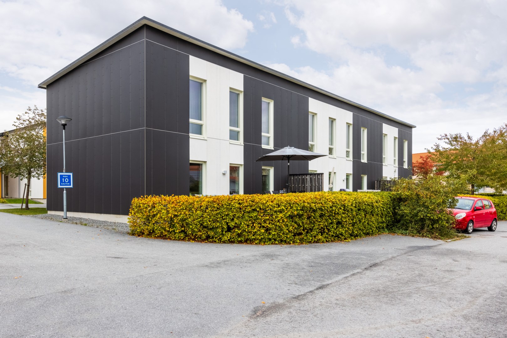 Bostadsbild från Milstensvägen 98, Såld i Herrhagen, Uppsala