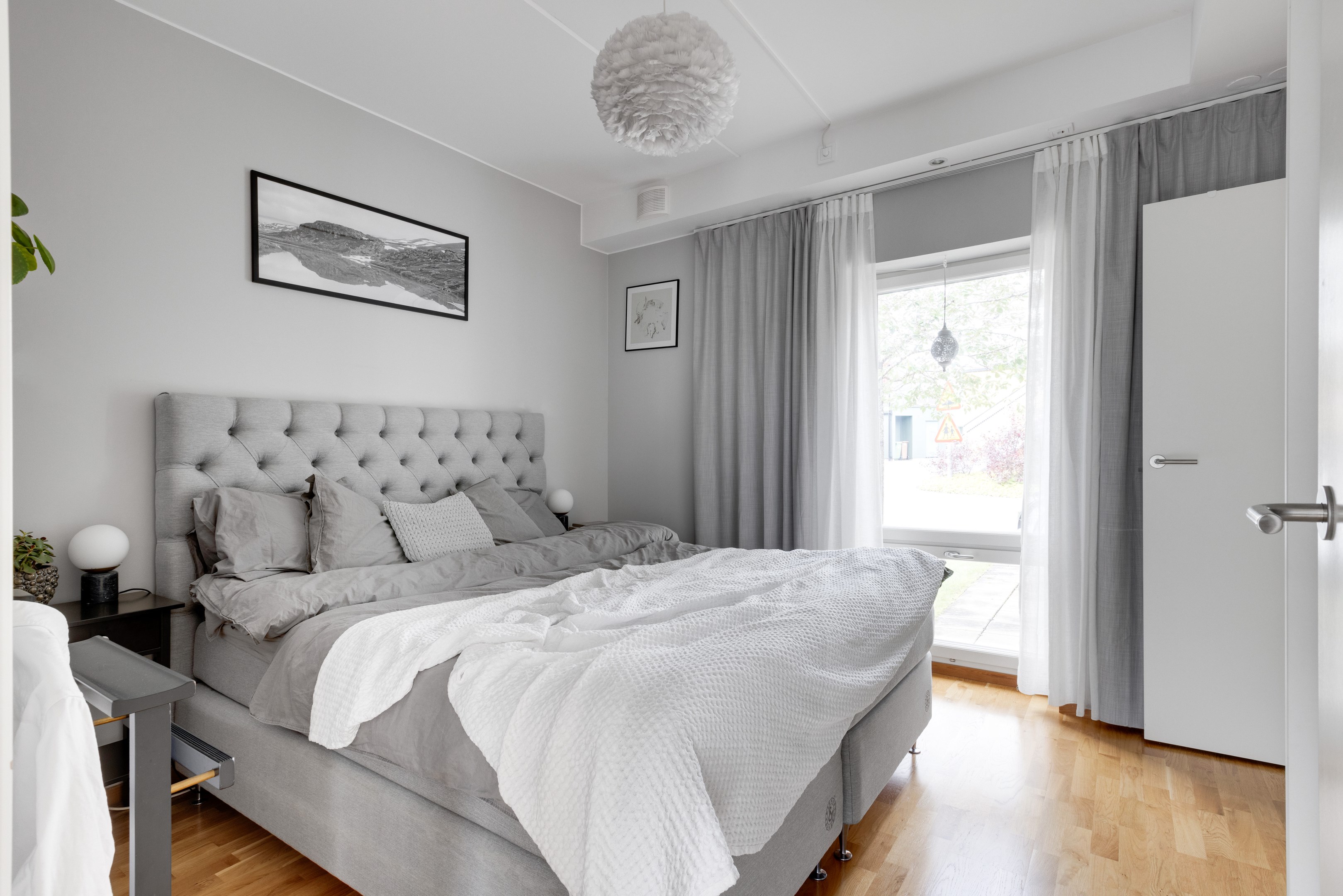 Bostadsbild från Milstensvägen 98, Såld i Herrhagen, Uppsala