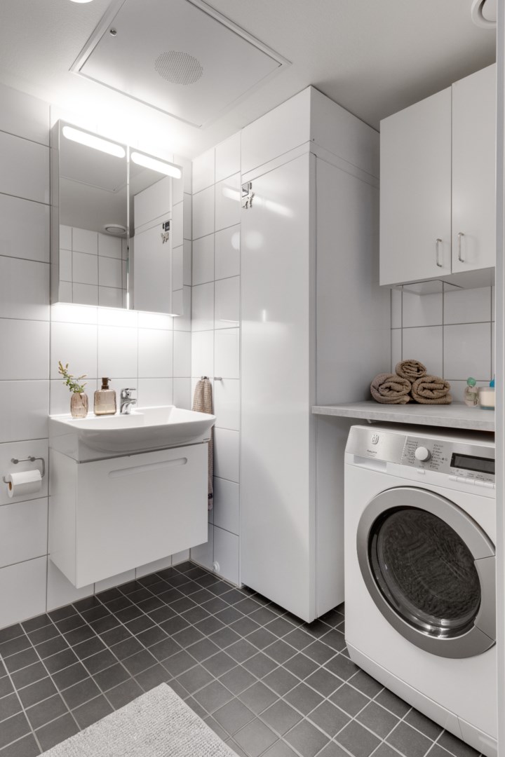 Bostadsbild från Milstensvägen 98, Såld i Herrhagen, Uppsala