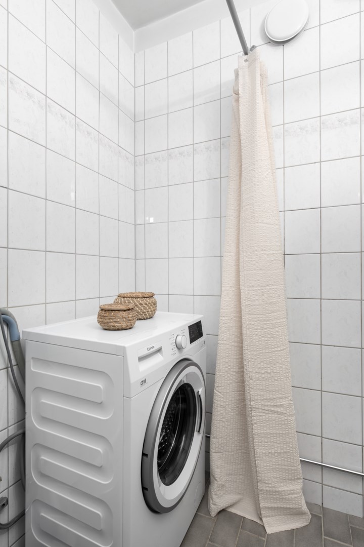 Bostadsbild från Beckasinvägen 37, Såld i Saltängen, Nacka