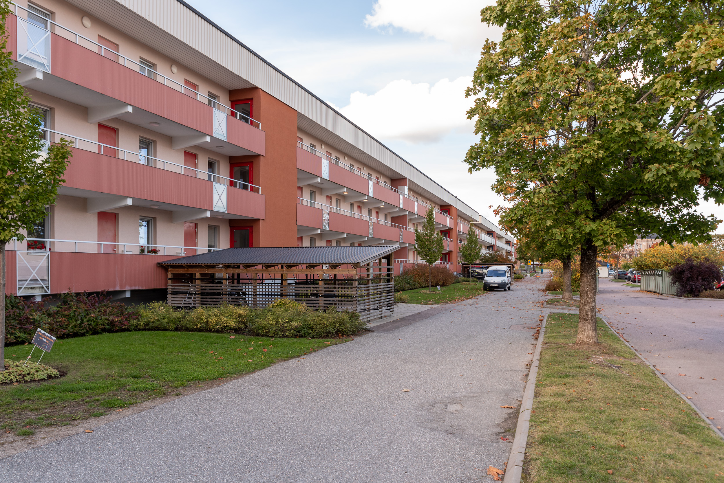 Bostadsbild från Flisavägen 17, Såld i Bjurhovda, Västerås