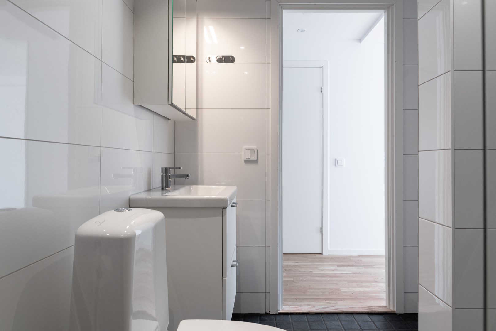 Bostadsbild från Flisavägen 17, Såld i Bjurhovda, Västerås