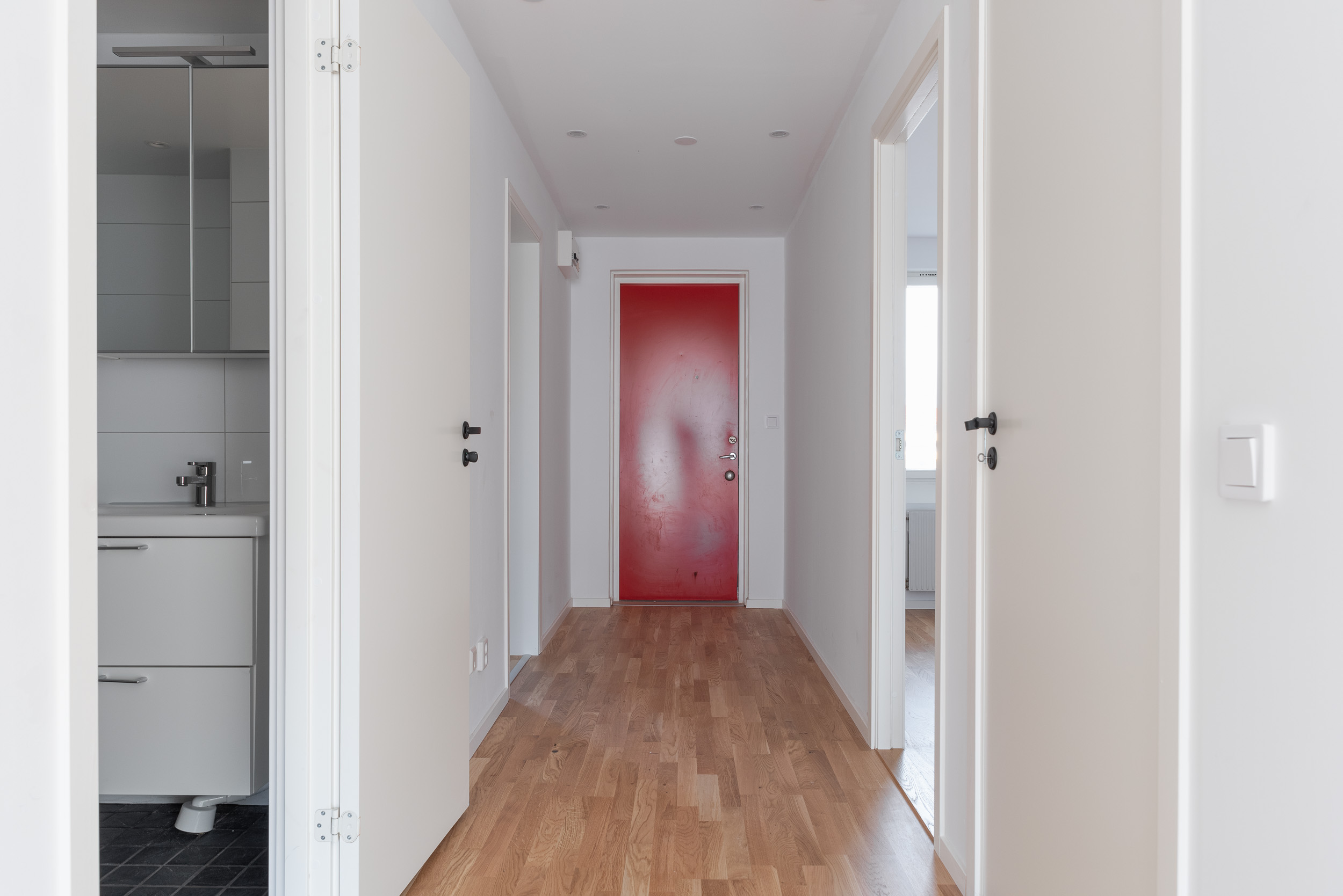 Bostadsbild från Flisavägen 17, Såld i Bjurhovda, Västerås