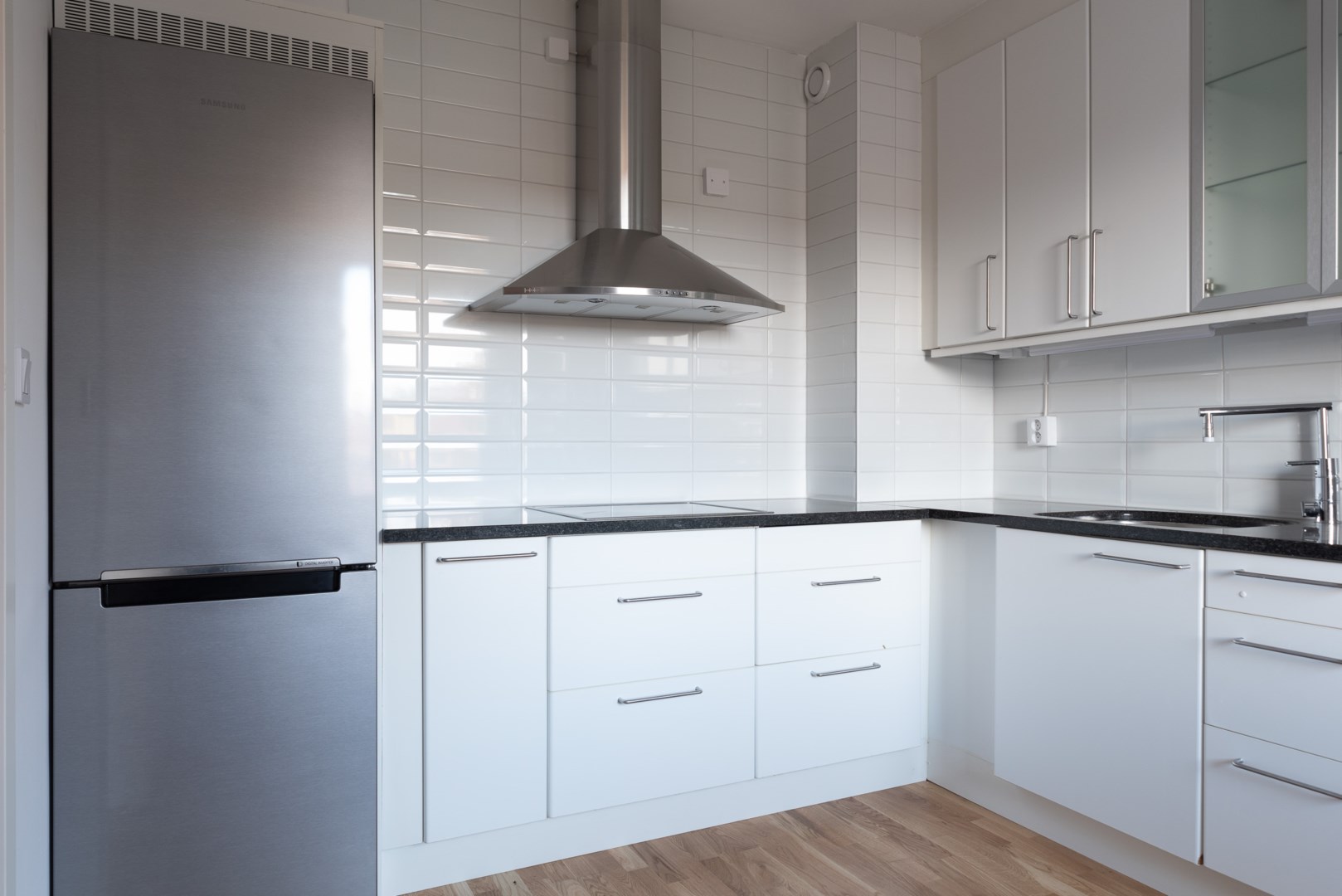 Bostadsbild från Flisavägen 17, Såld i Bjurhovda, Västerås