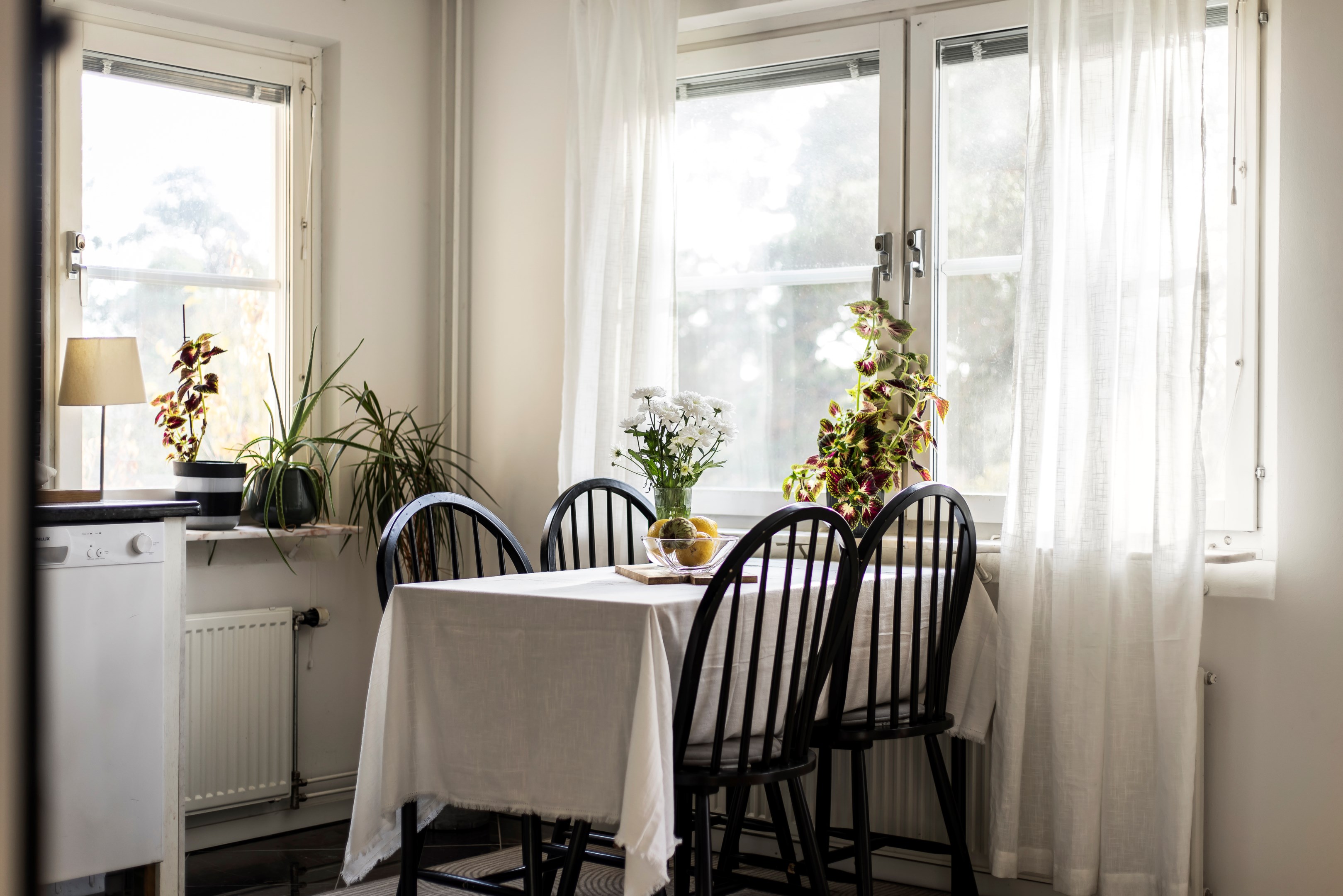 Bostadsbild från Kantatvägen 25, Såld i Nacka Forum, Nacka