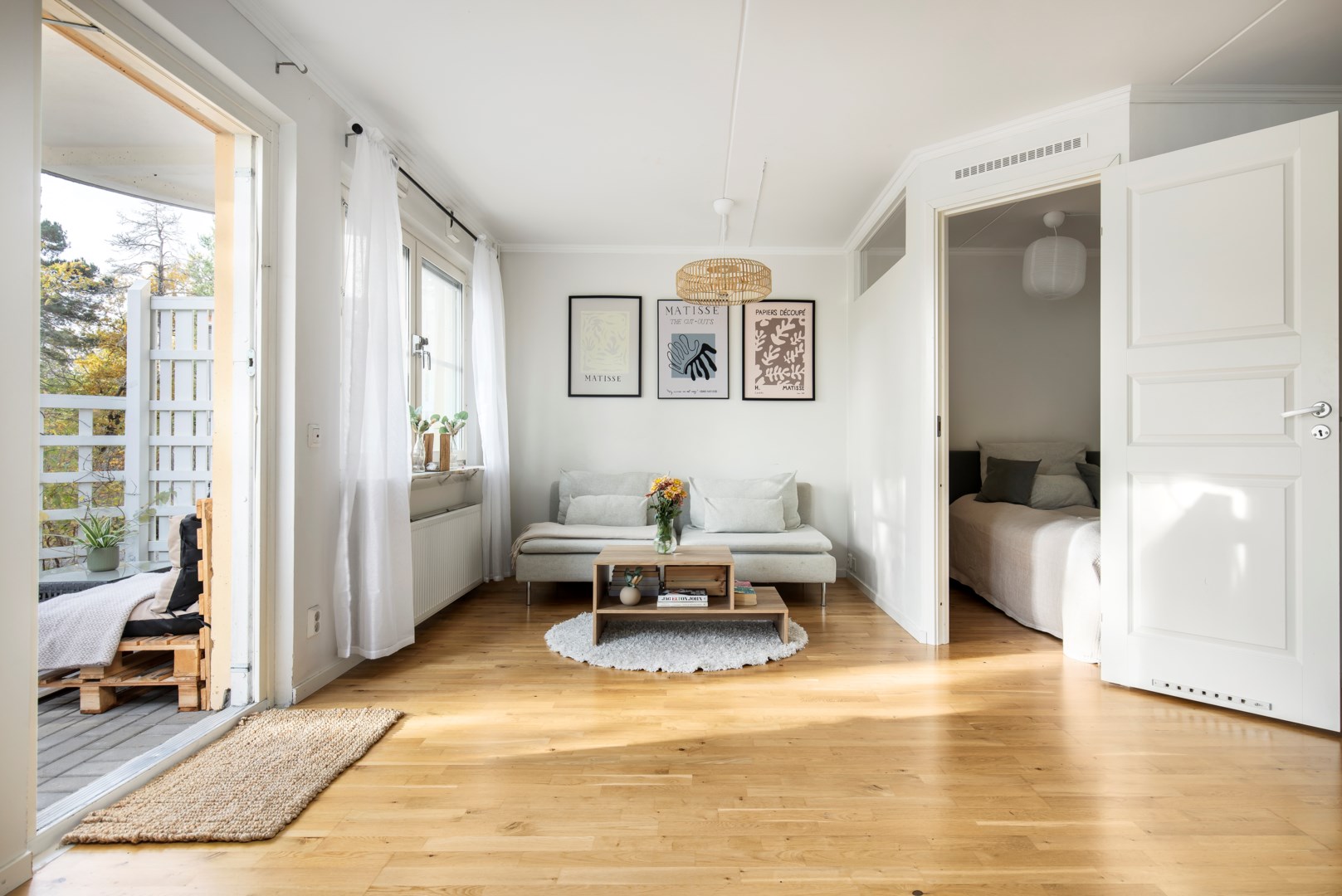 Bostadsbild från Kantatvägen 25, Såld i Nacka Forum, Nacka