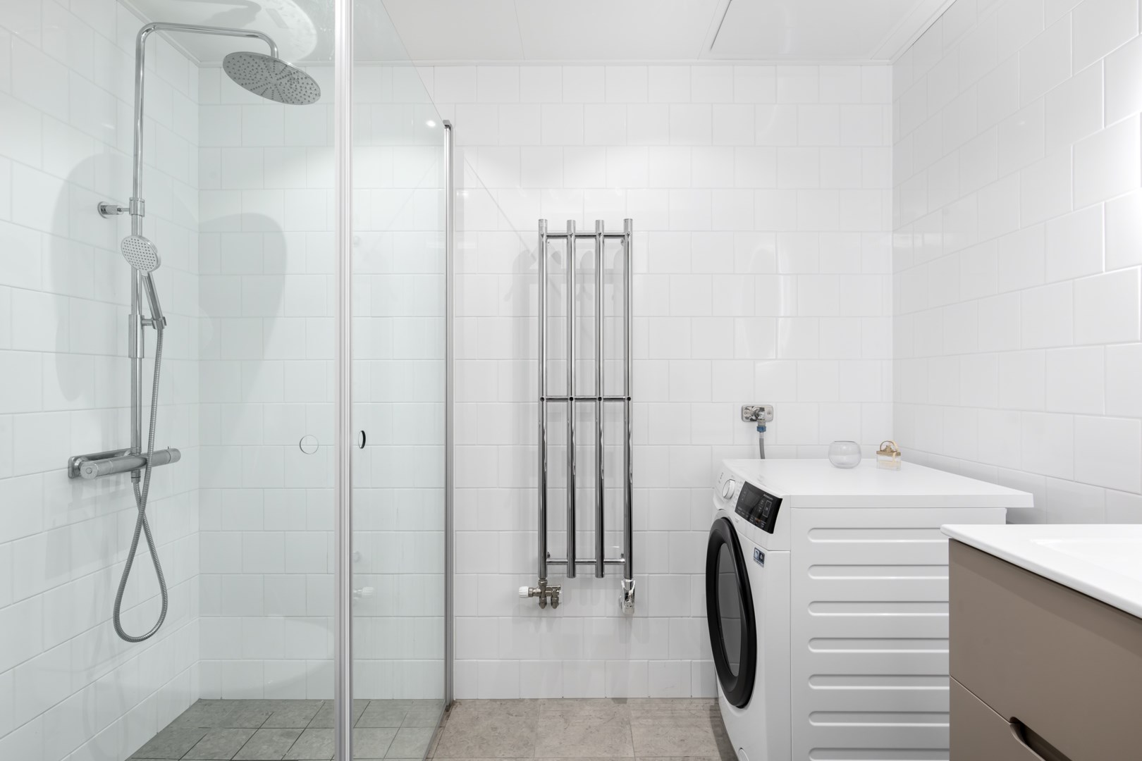 Bostadsbild från Östra Gräsvägen 7, Såld i Skuru, Nacka