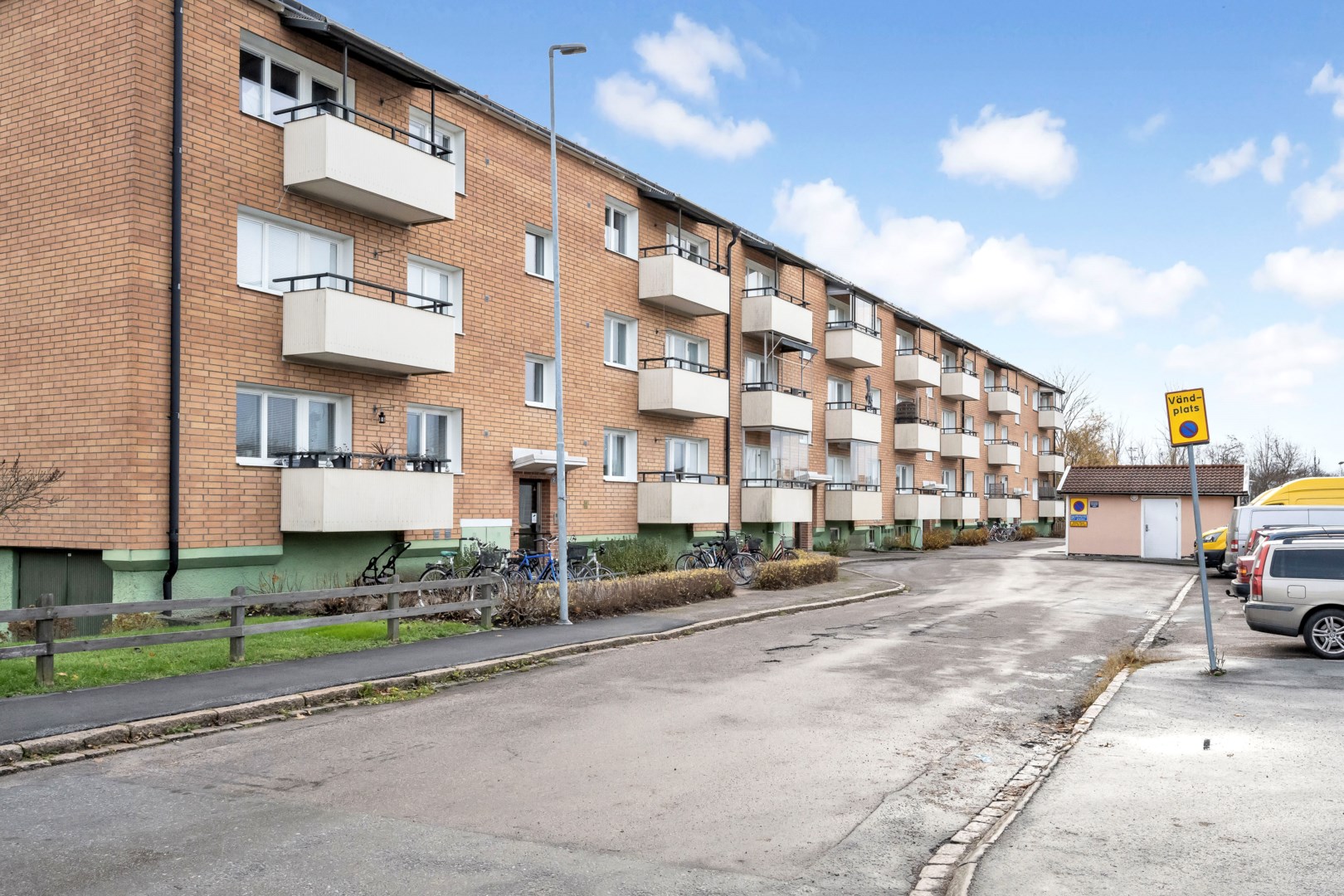Bostadsbild från Johannelundsgatan 8, Såld i Salabacke, Uppsala