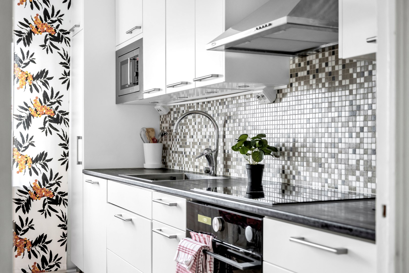 Bostadsbild från Johannelundsgatan 8, Såld i Salabacke, Uppsala