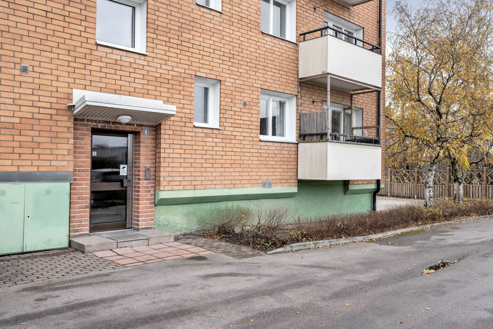 Bostadsbild från Johannelundsgatan 8, Såld i Salabacke, Uppsala