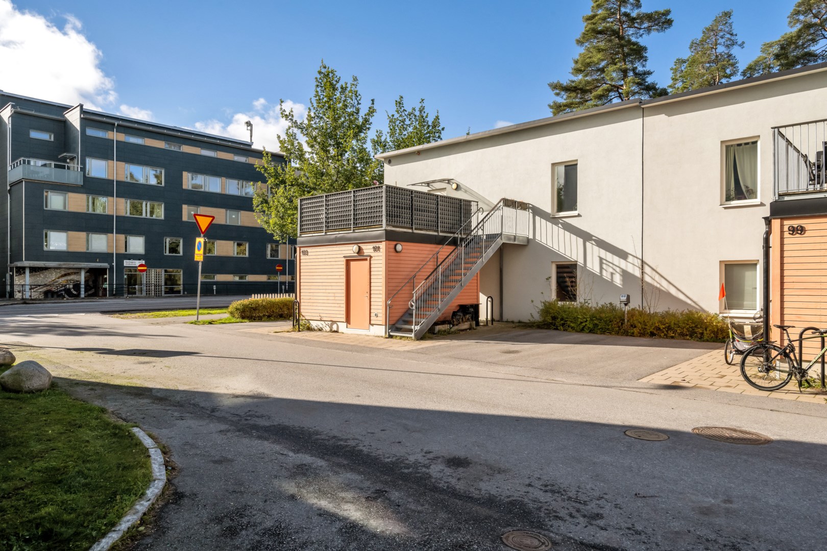 Bostadsbild från Opalvägen 101, Såld i Herrhagen, Uppsala