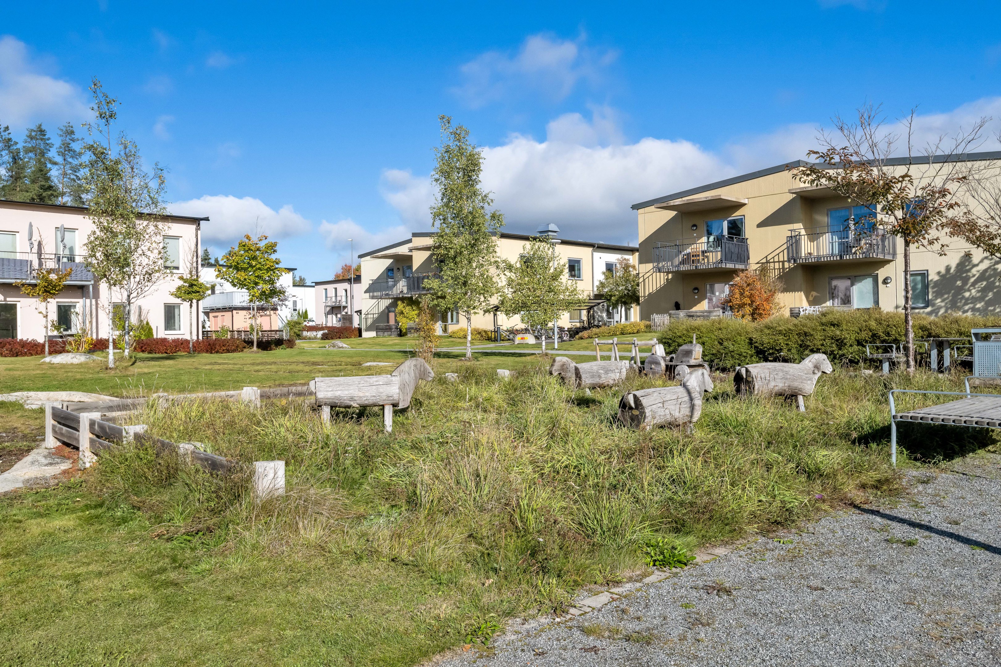 Bostadsbild från Opalvägen 101, Såld i Herrhagen, Uppsala