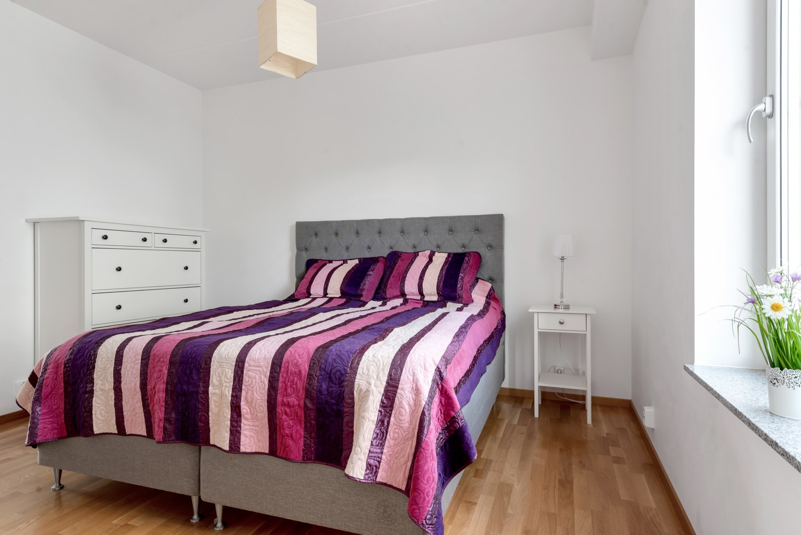 Bostadsbild från Opalvägen 101, Såld i Herrhagen, Uppsala