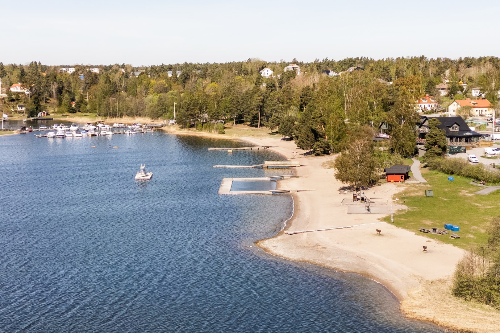 Bostadsbild från Sandtäktsvägen 11, 3 tr, Såld i Mörtnäs, Värmdö