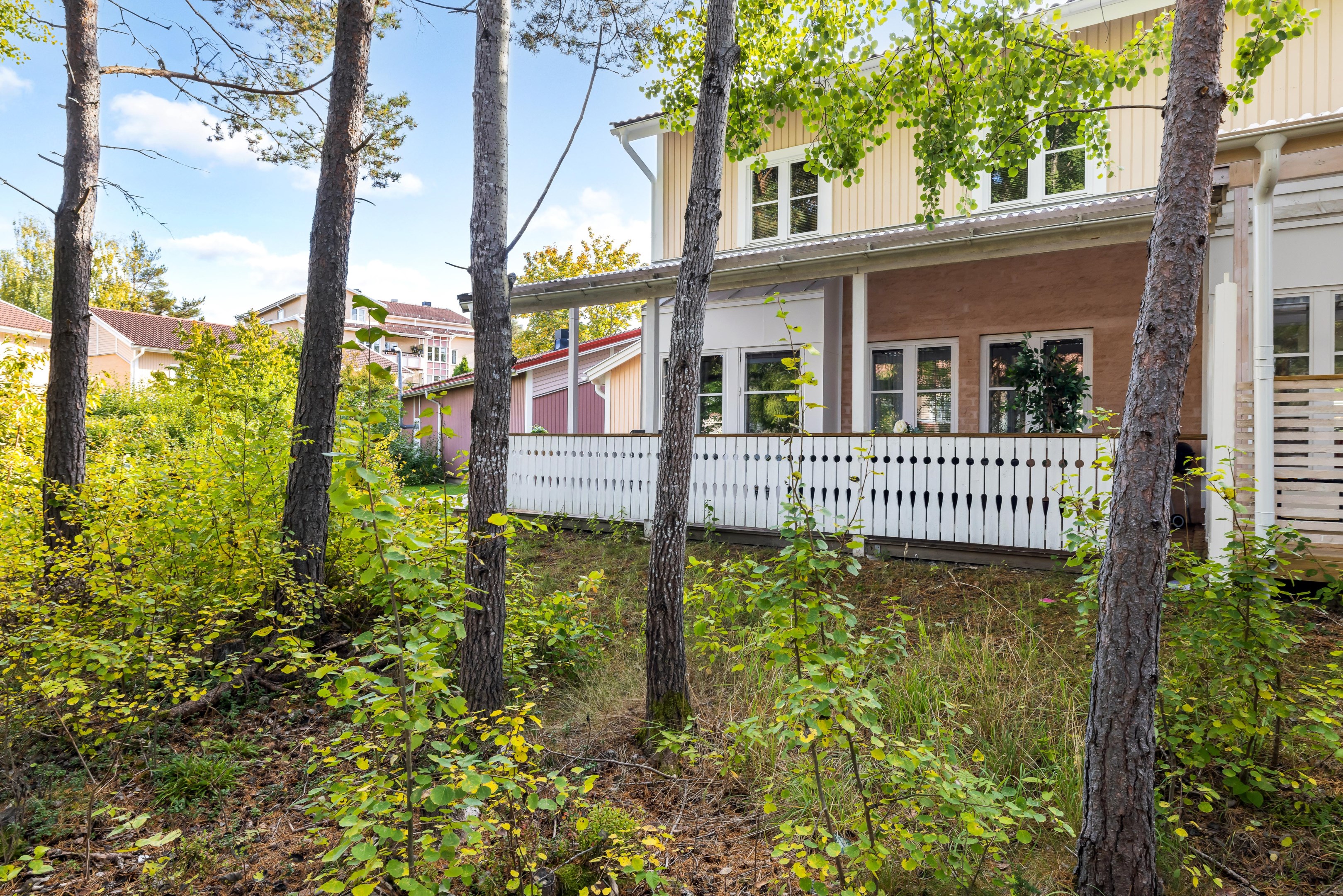 Bostadsbild från Dalaresan 34, Såld i Sävja, Uppsala