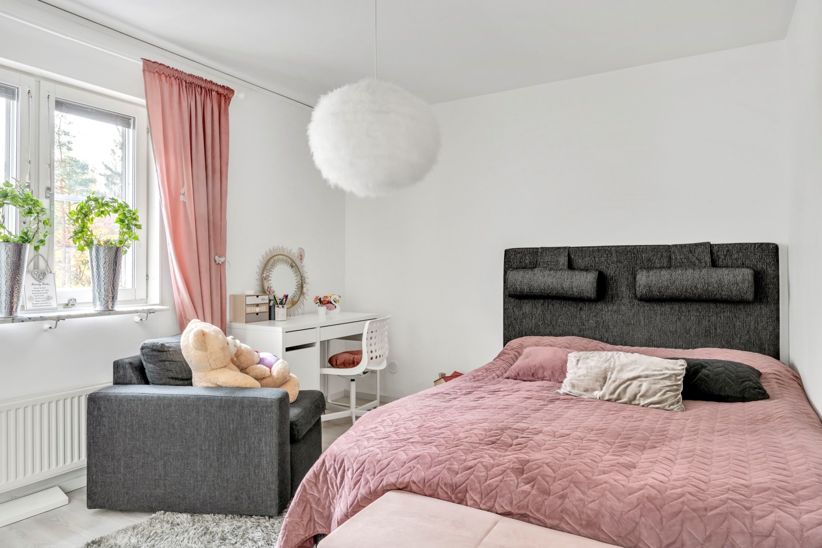 Bostadsbild från Dalaresan 34, Såld i Sävja, Uppsala