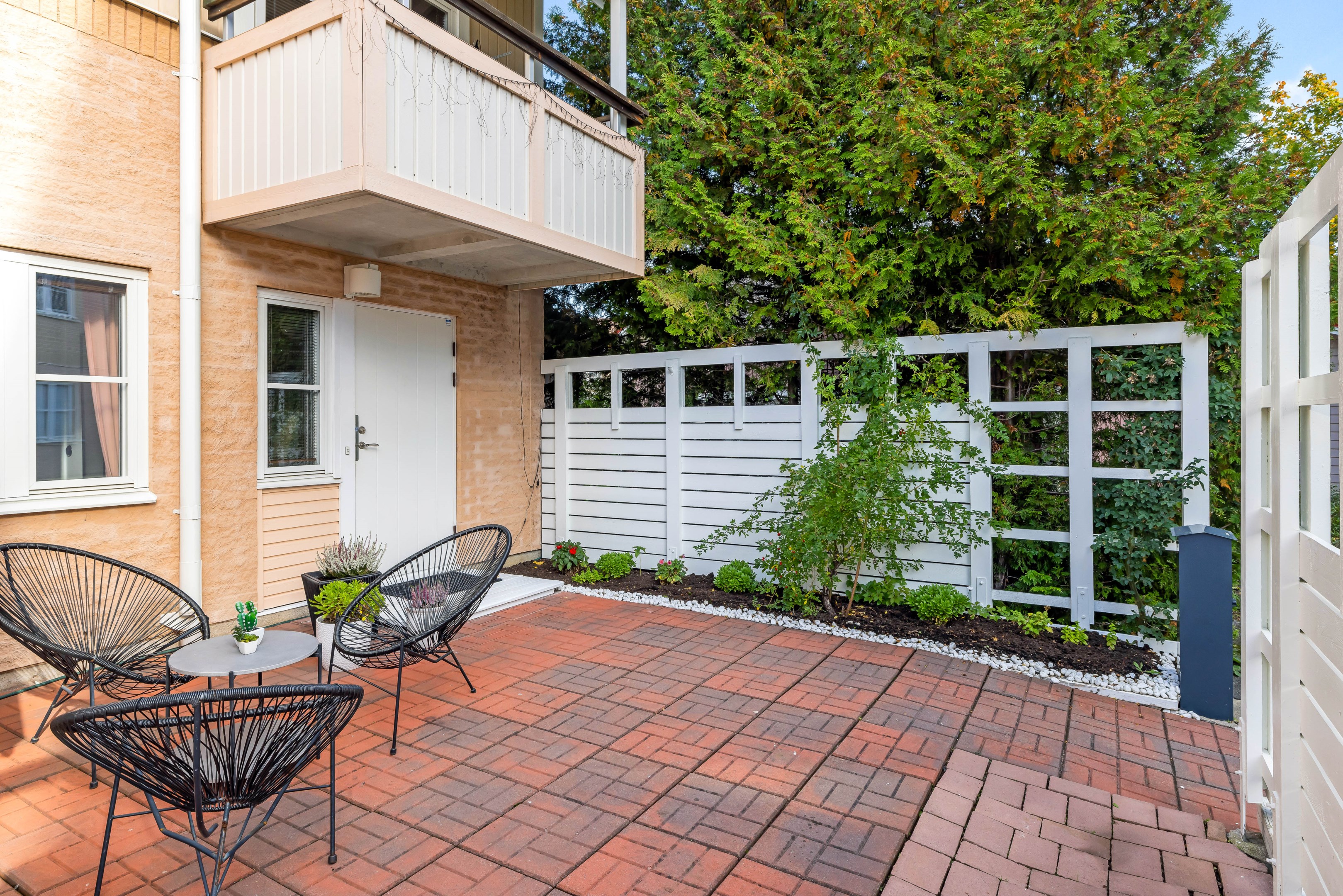 Bostadsbild från Dalaresan 34, Såld i Sävja, Uppsala