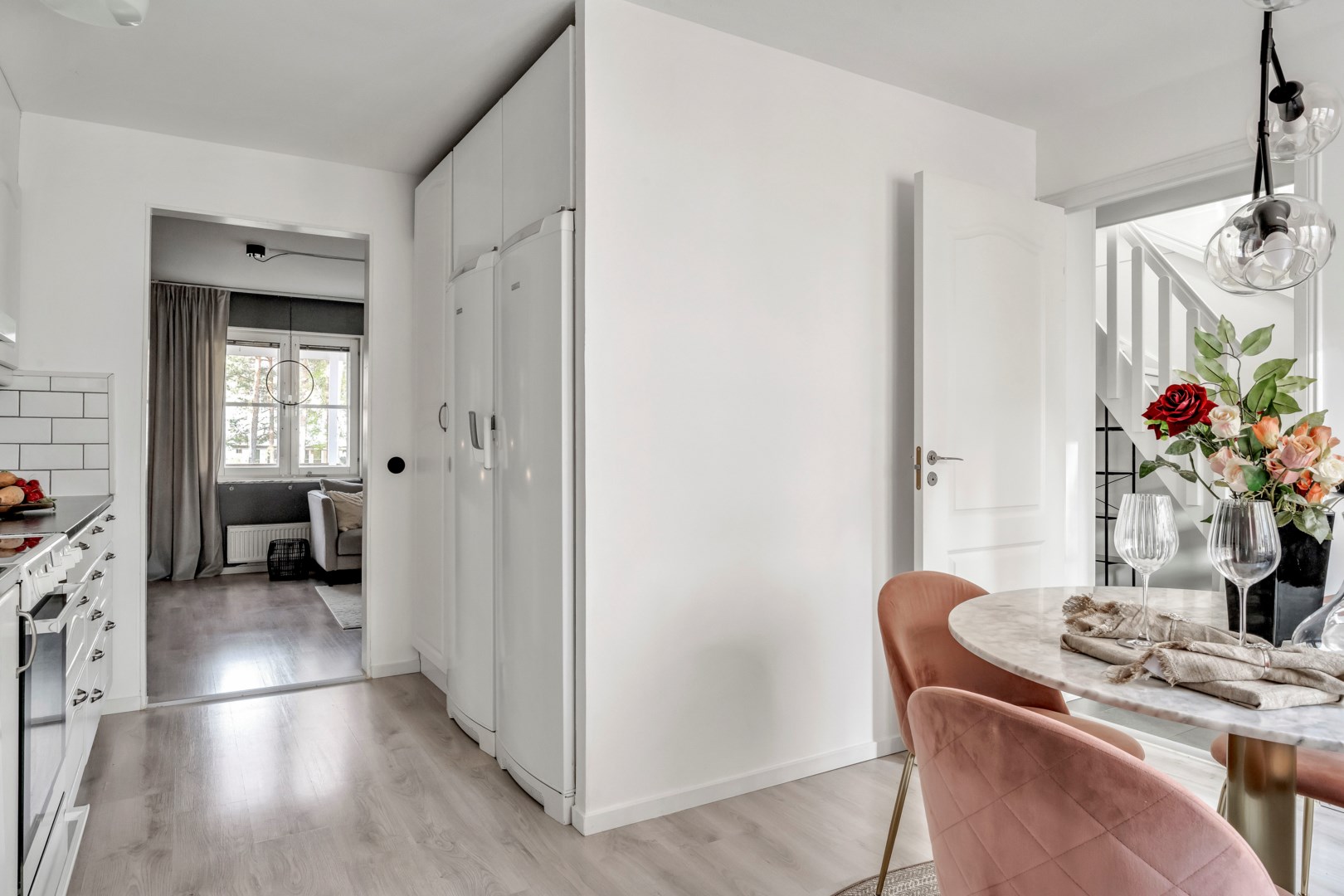 Bostadsbild från Dalaresan 34, Såld i Sävja, Uppsala