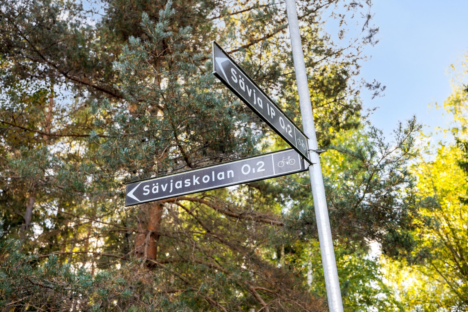 Bostadsbild från Dalaresan 34, Såld i Sävja, Uppsala