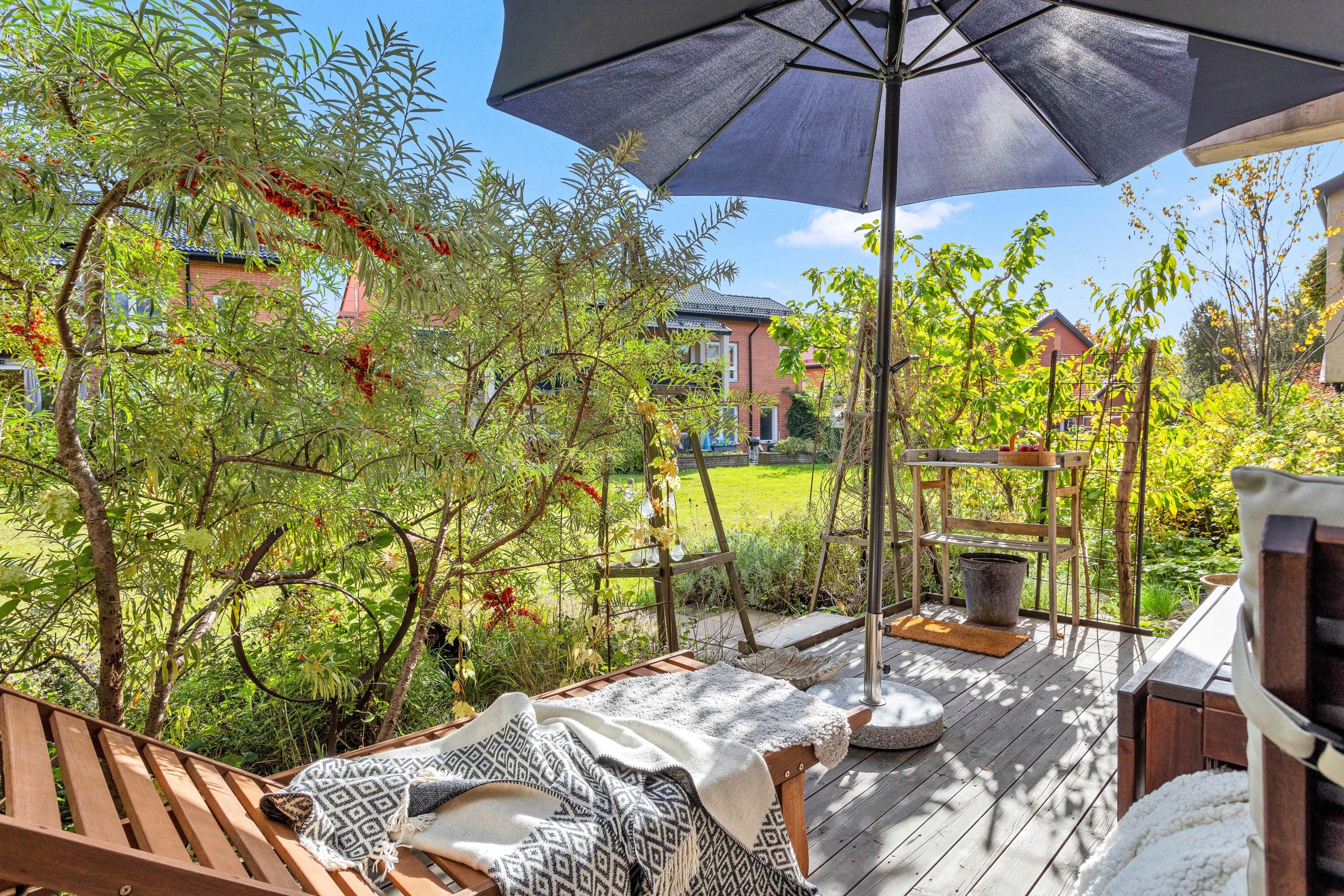 Bostadsbild från Lings väg 57, Såld i Ling, Uppsala