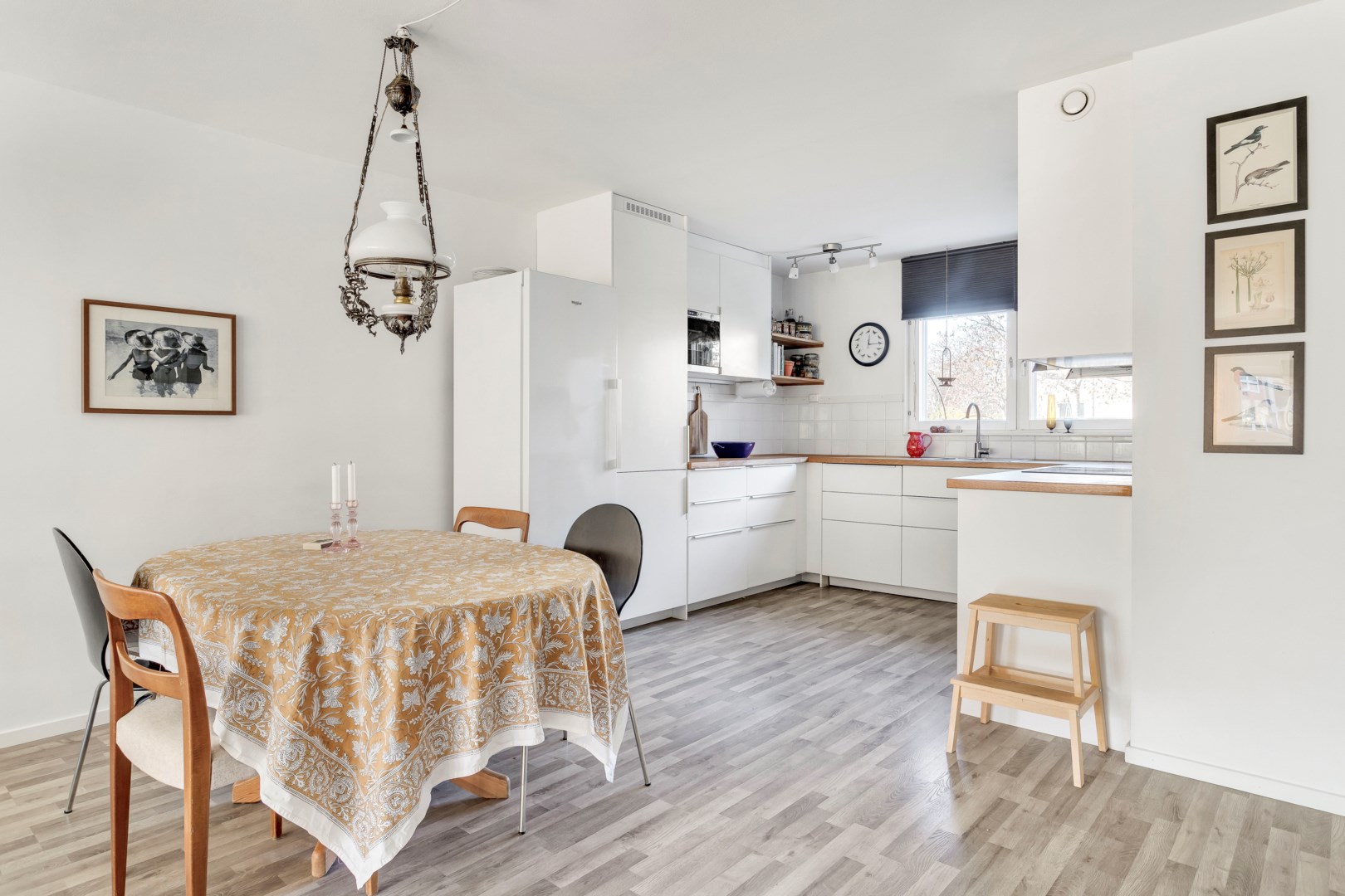 Bostadsbild från Lings väg 57, Såld i Ling, Uppsala