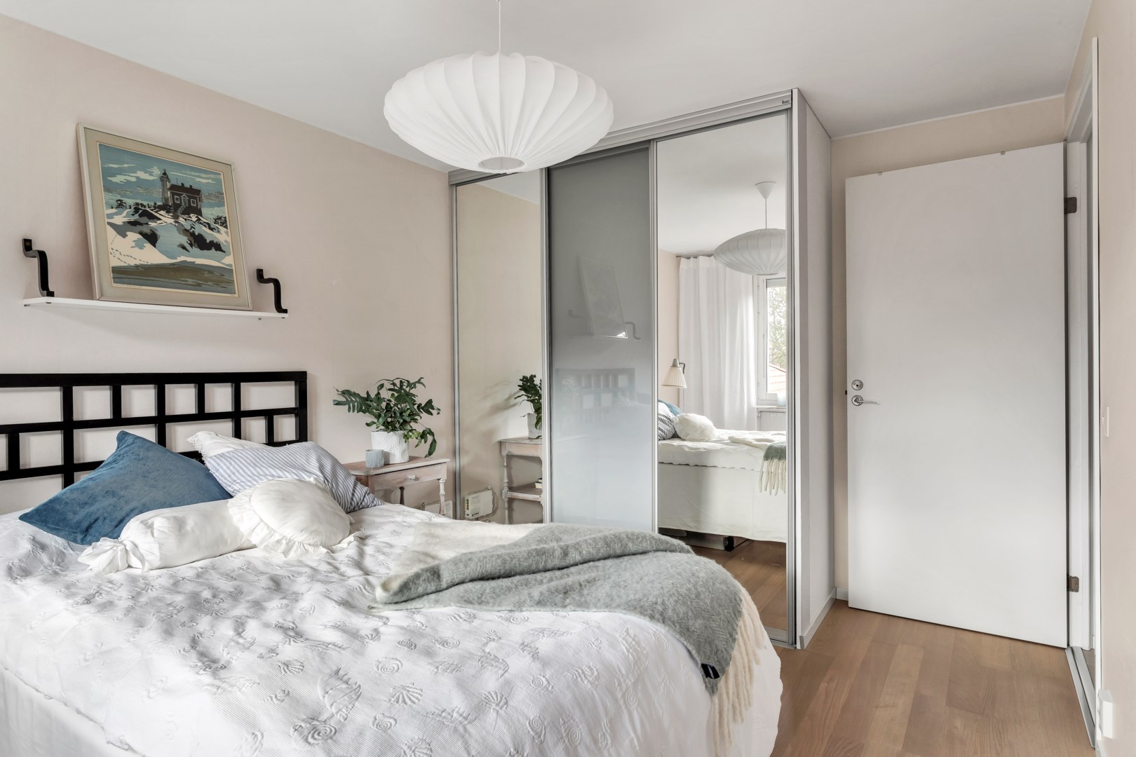 Bostadsbild från Djäknegatan 68, Såld i Kapellgärdet, Uppsala