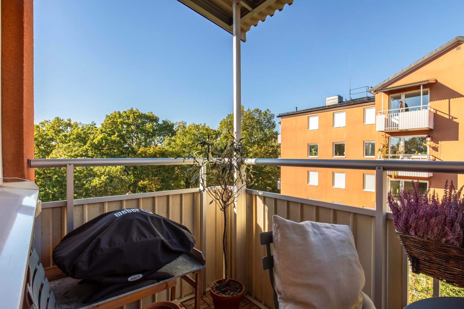 Bostadsbild från Fasanvägen 32, Såld i Saltängen, Nacka