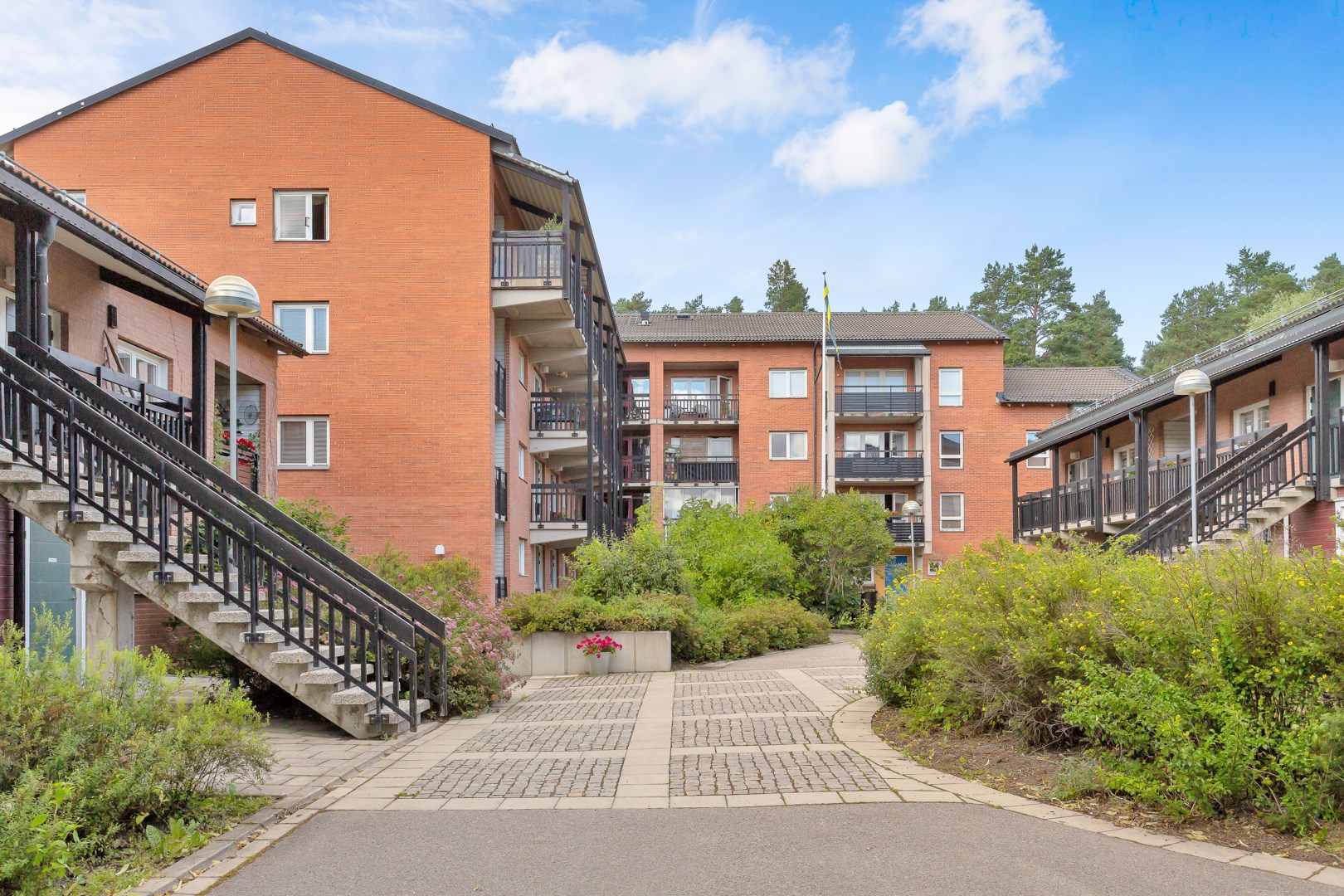 Bostadsbild från Lings väg 76, Såld i Löten, Uppsala