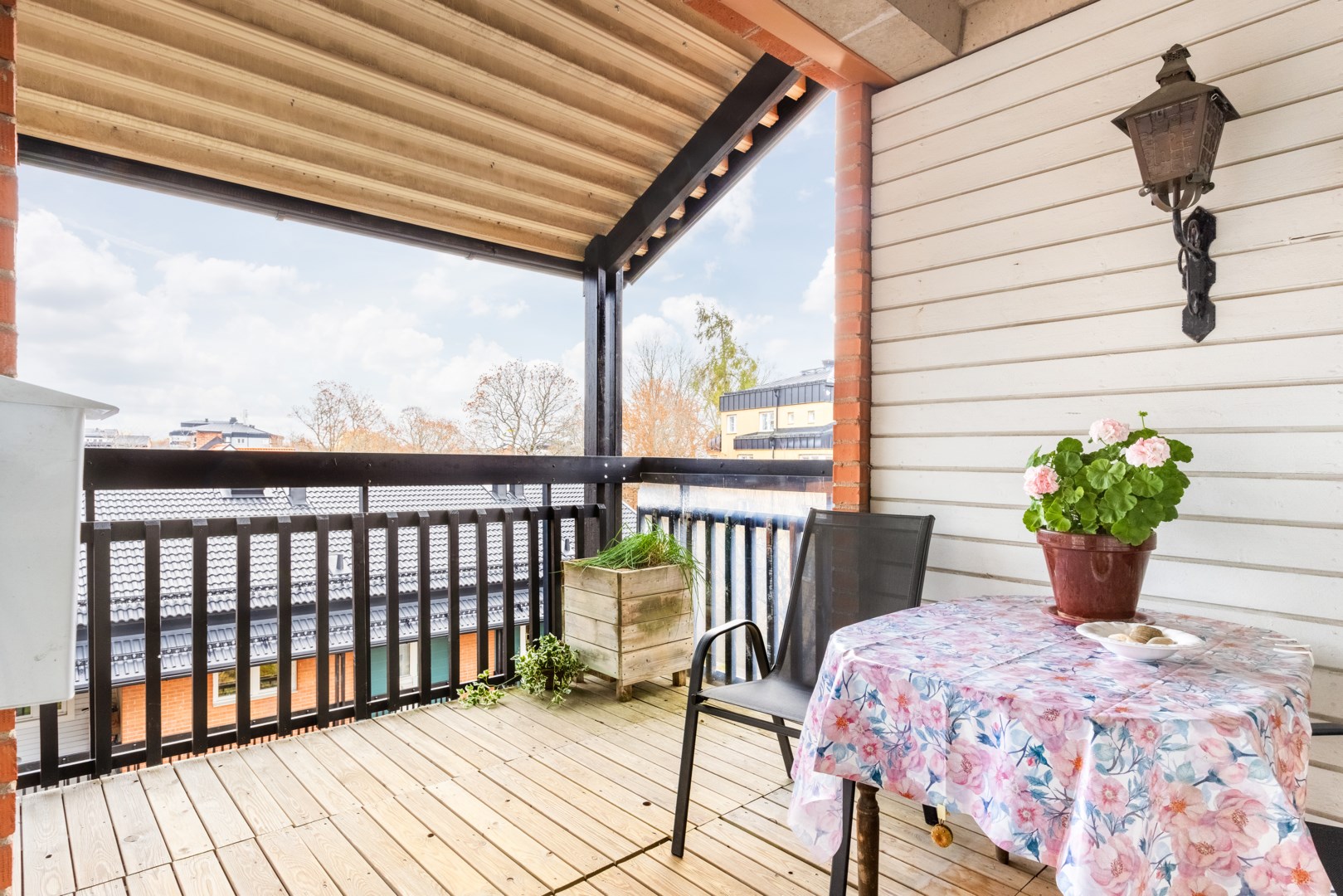 Bostadsbild från Lings väg 76, Såld i Löten, Uppsala