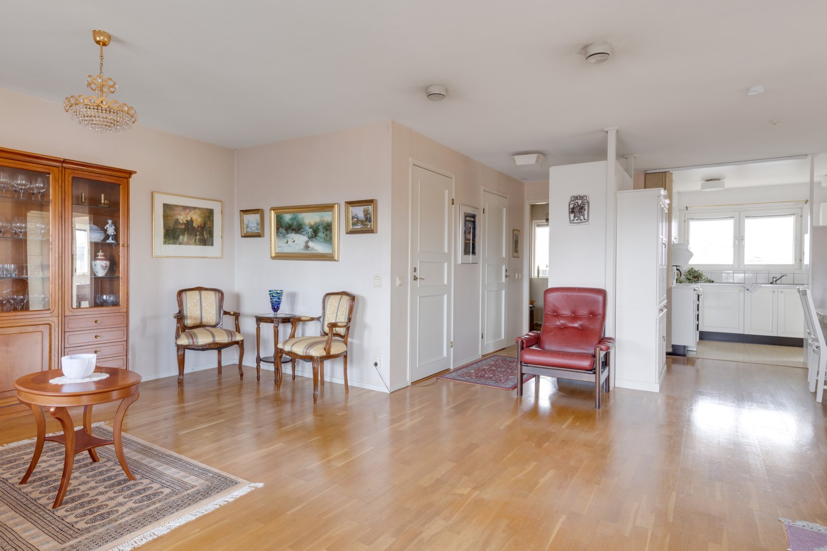 Bostadsbild från Lings väg 76, Såld i Löten, Uppsala