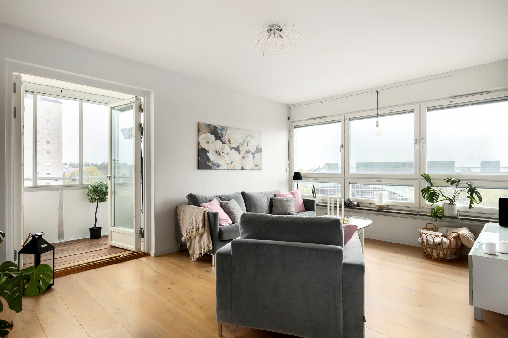 Bostadsbild från Edinsvägen 12, Såld i Ektorp, Nacka