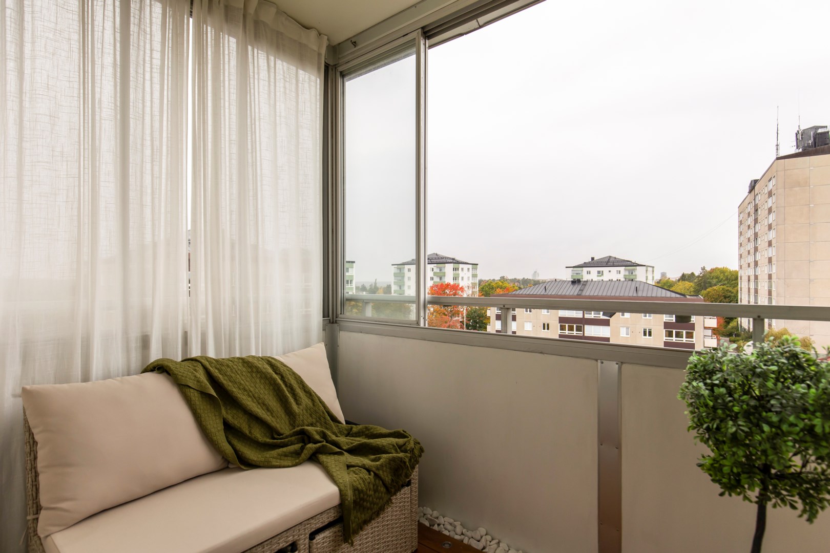 Bostadsbild från Edinsvägen 12, Såld i Ektorp, Nacka