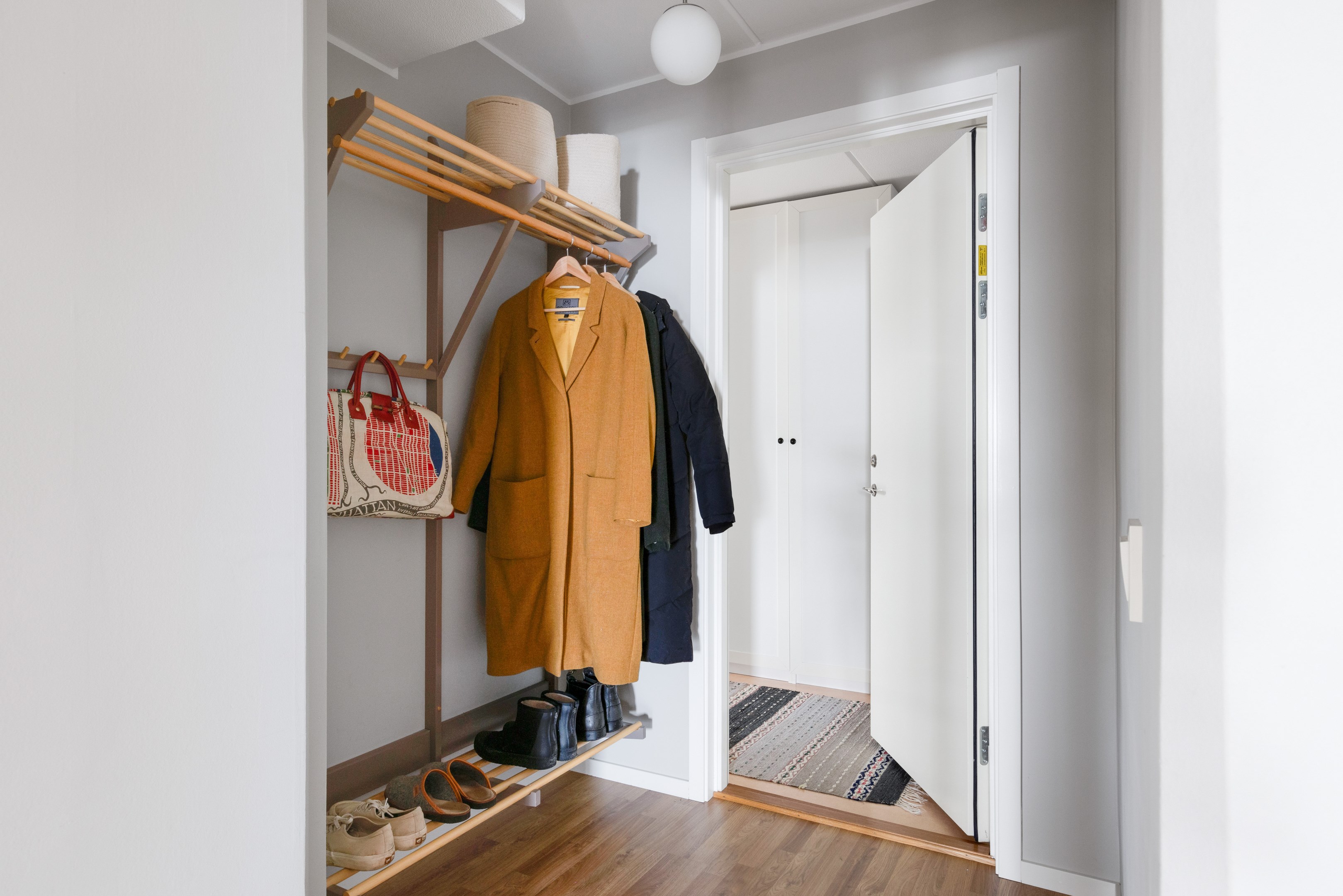 Bostadsbild från S:t Johannesgatan 31 B, Såld i Öfre Slotts, Uppsala