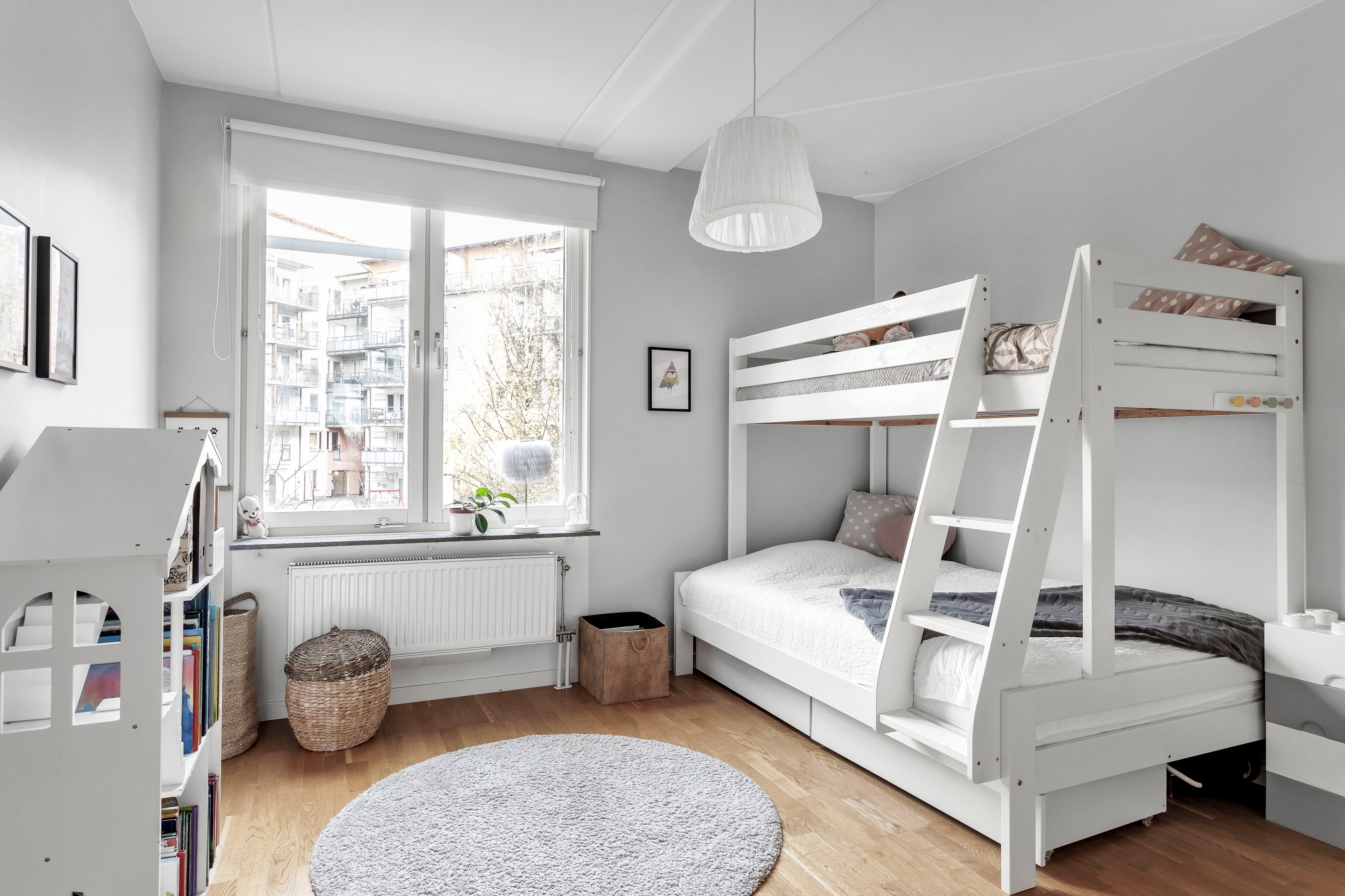 Bostadsbild från Tullgarnsgatan 15, Såld i Kungsängen, Uppsala