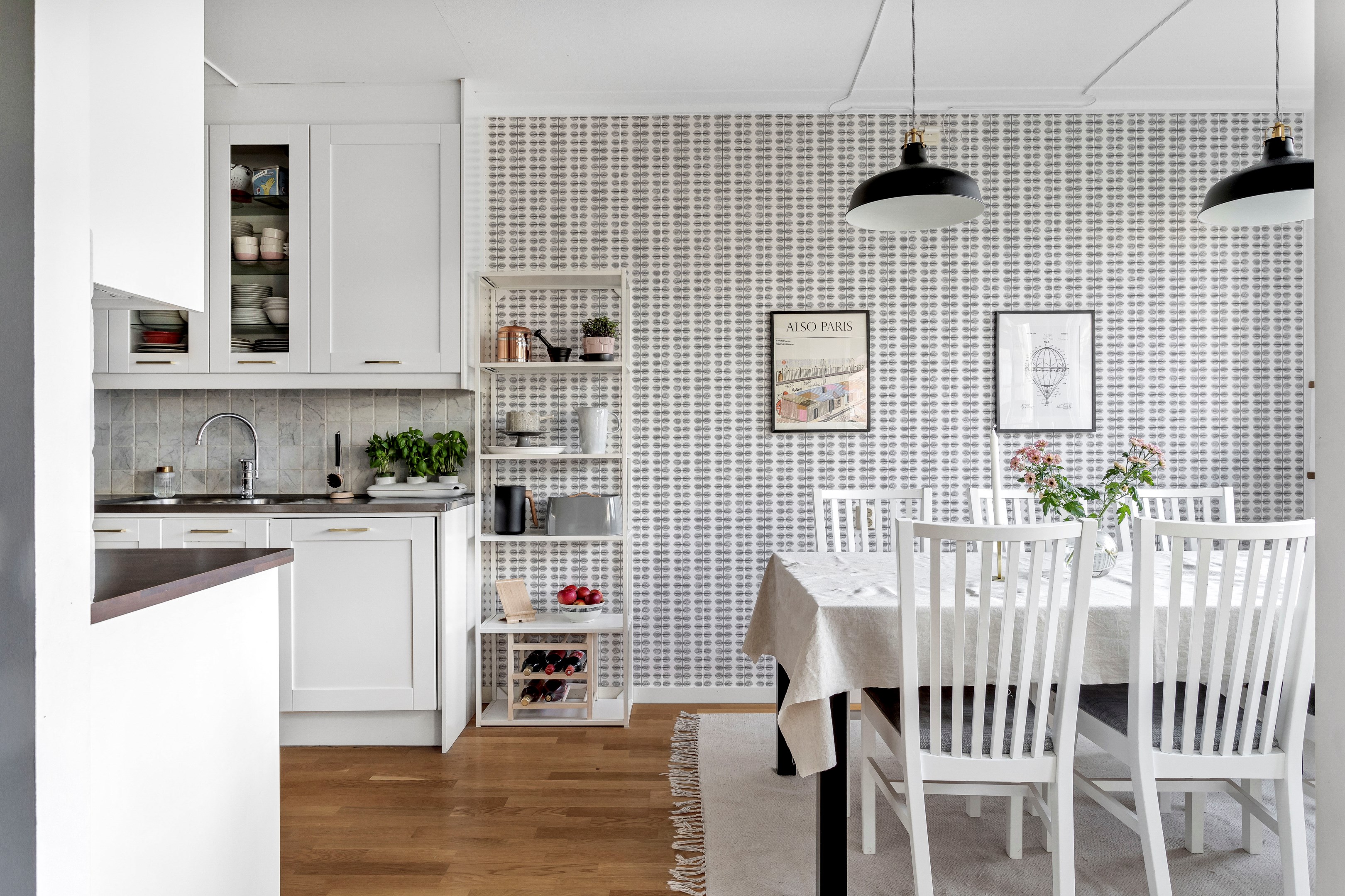 Bostadsbild från Tullgarnsgatan 15, Såld i Kungsängen, Uppsala