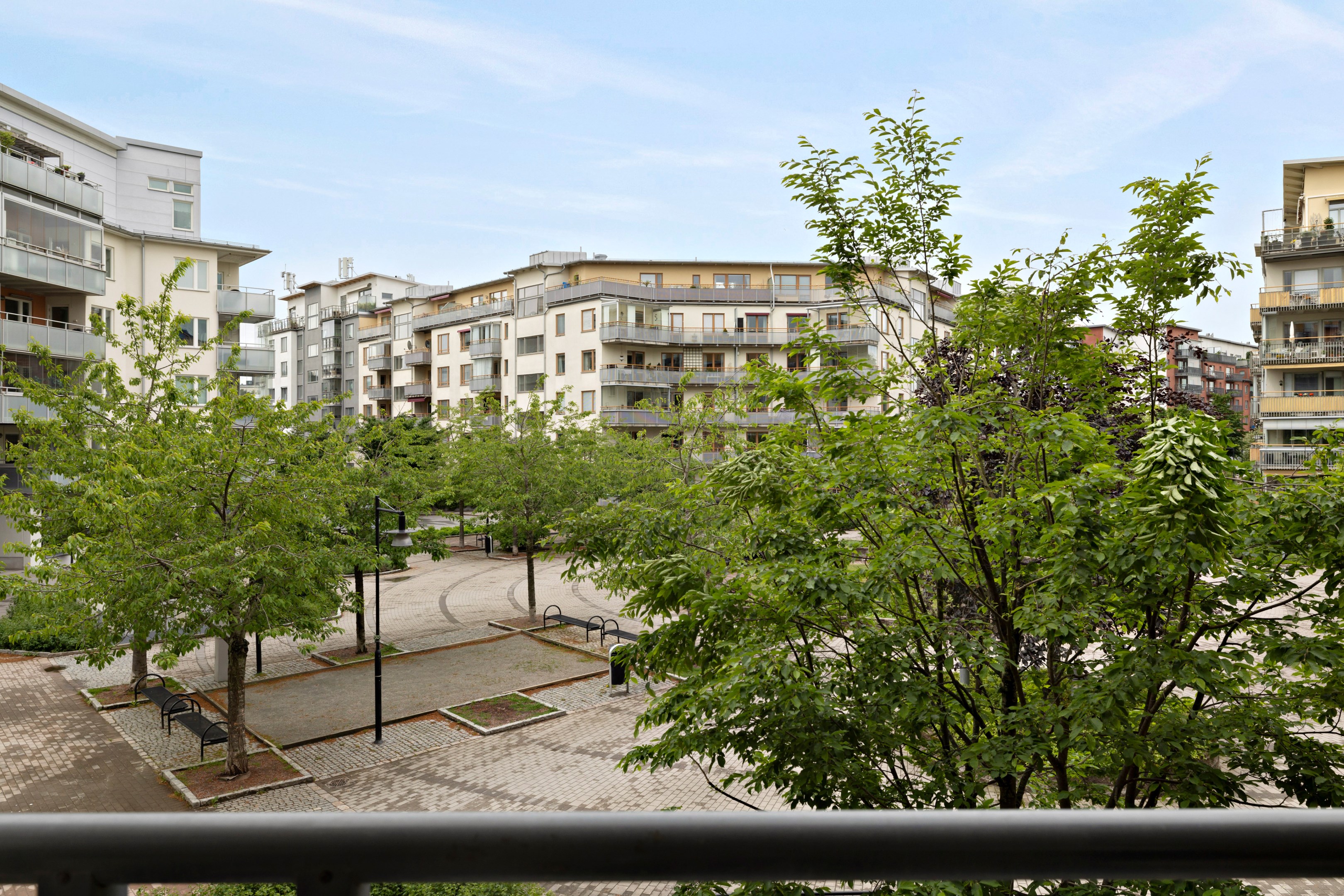 Bostadsbild från Tullgarnsgatan 15, Såld i Kungsängen, Uppsala