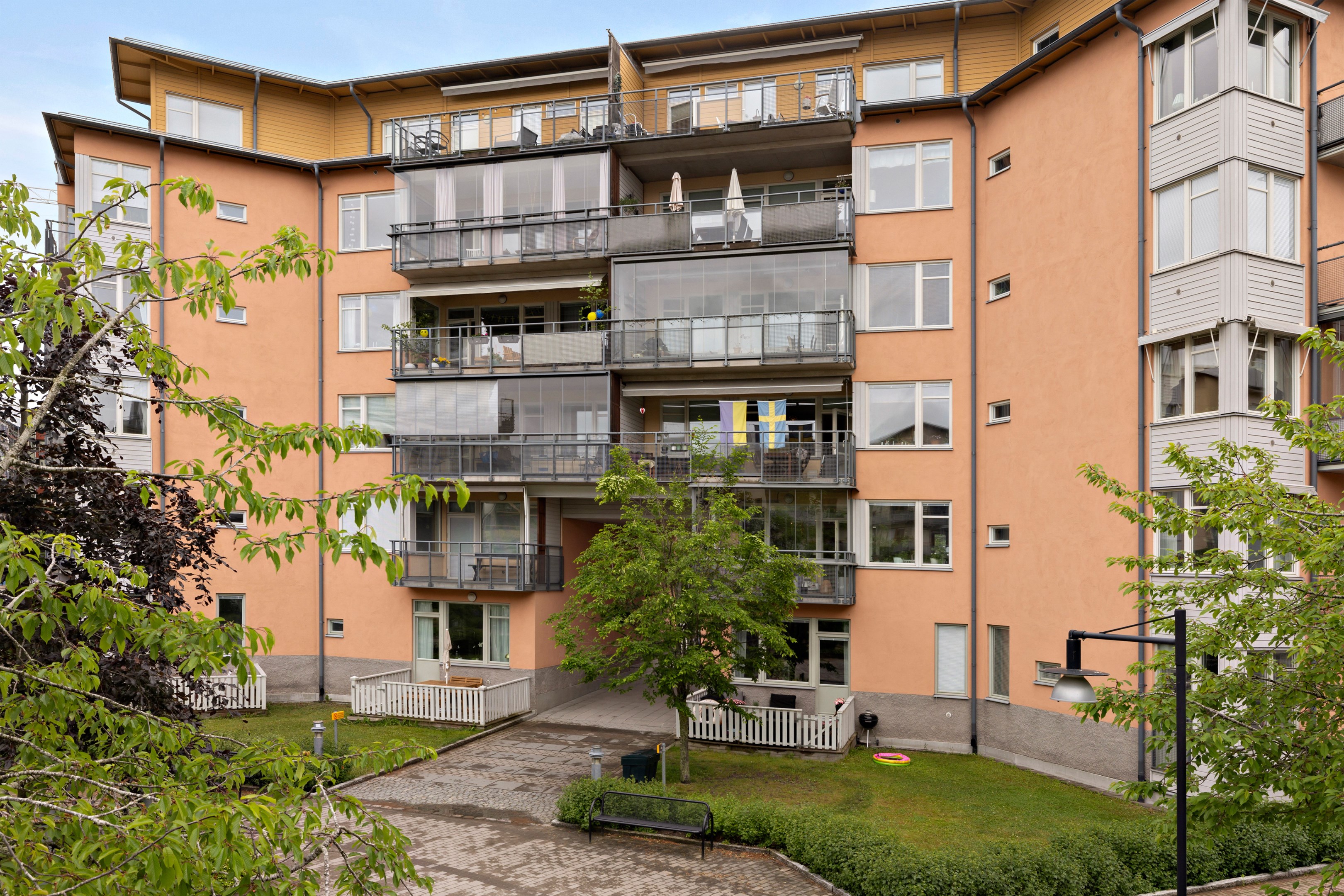 Bostadsbild från Tullgarnsgatan 15, Såld i Kungsängen, Uppsala