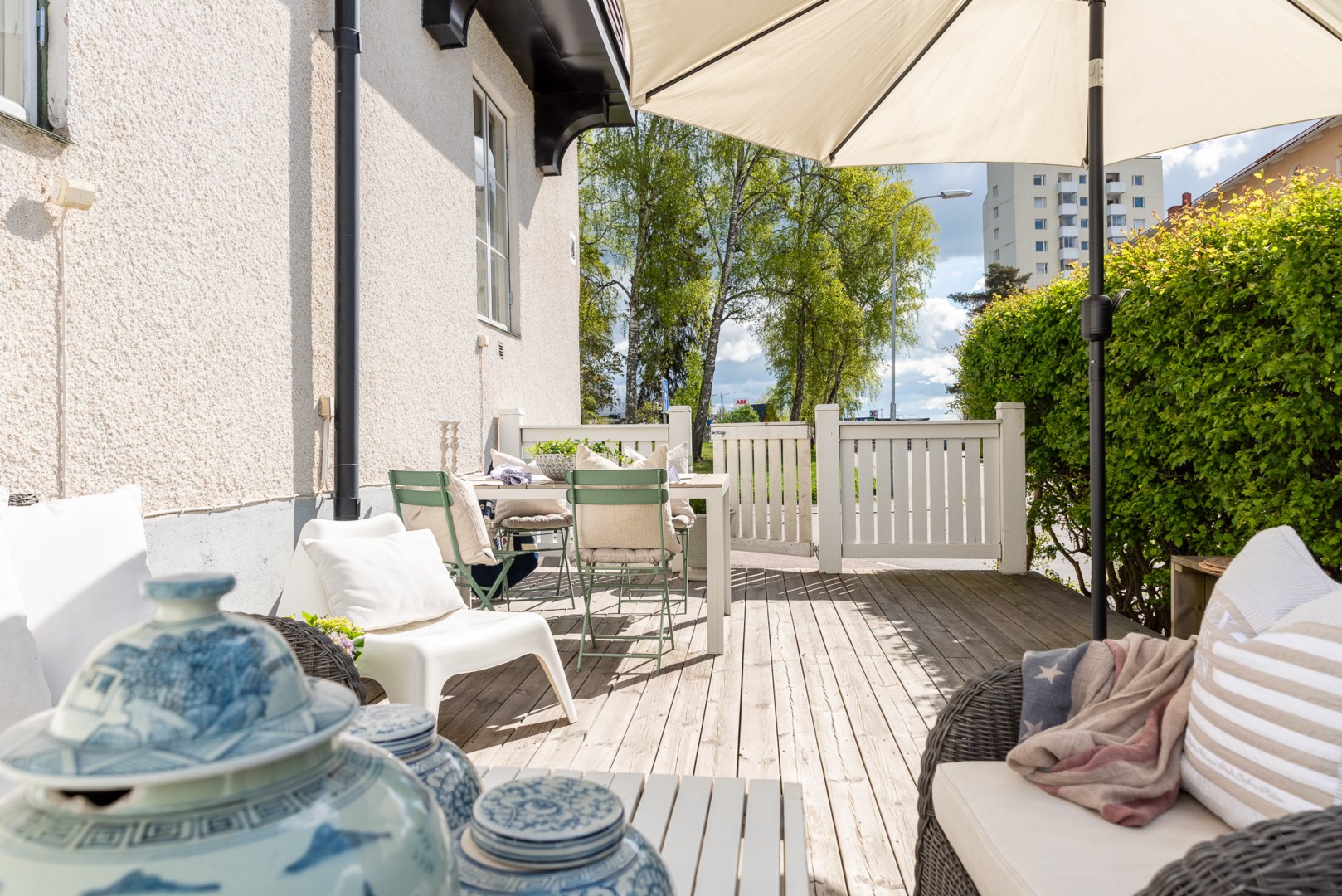 Bostadsbild från Krutkällarvägen 4, Såld i Karlsdal, Västerås