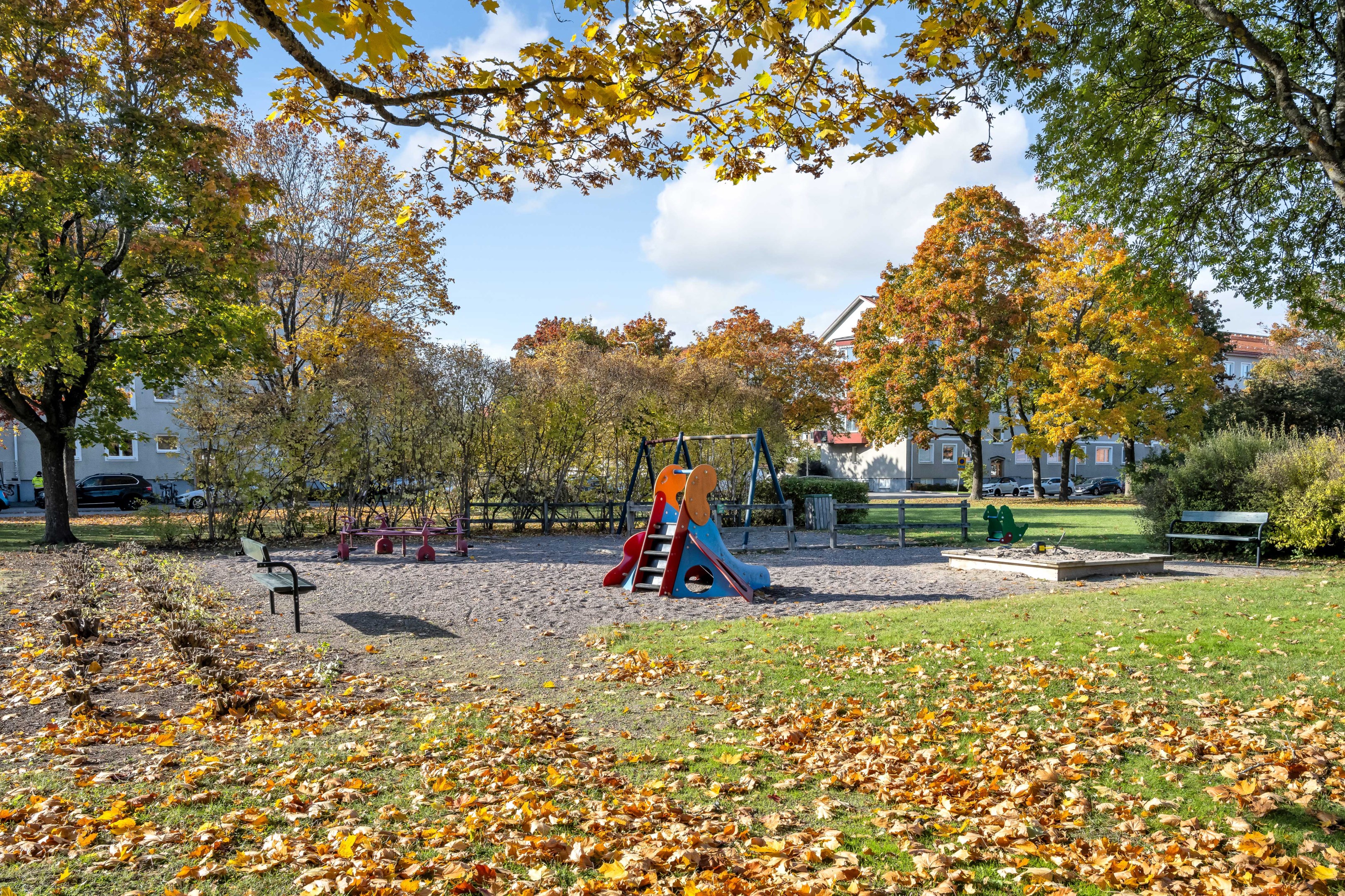 Bostadsbild från Apelgatan 8, Såld i Salabacke, Uppsala