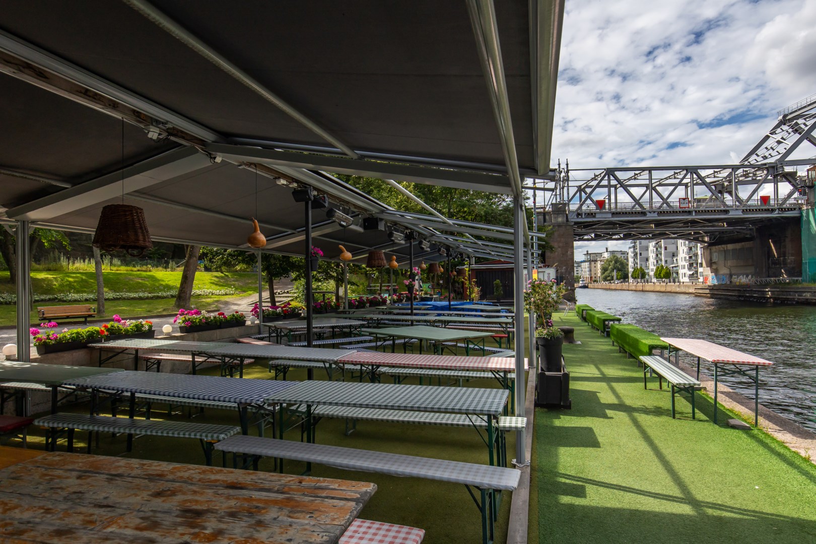 Bostadsbild från Sjökvarnsbacken 6, Såld i Saltsjöqvarn, Nacka