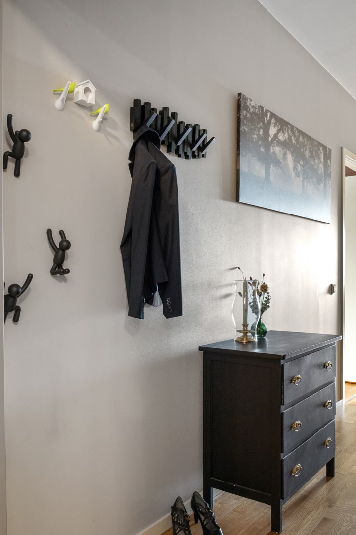 Bostadsbild från Sjökvarnsbacken 6, Såld i Saltsjöqvarn, Nacka