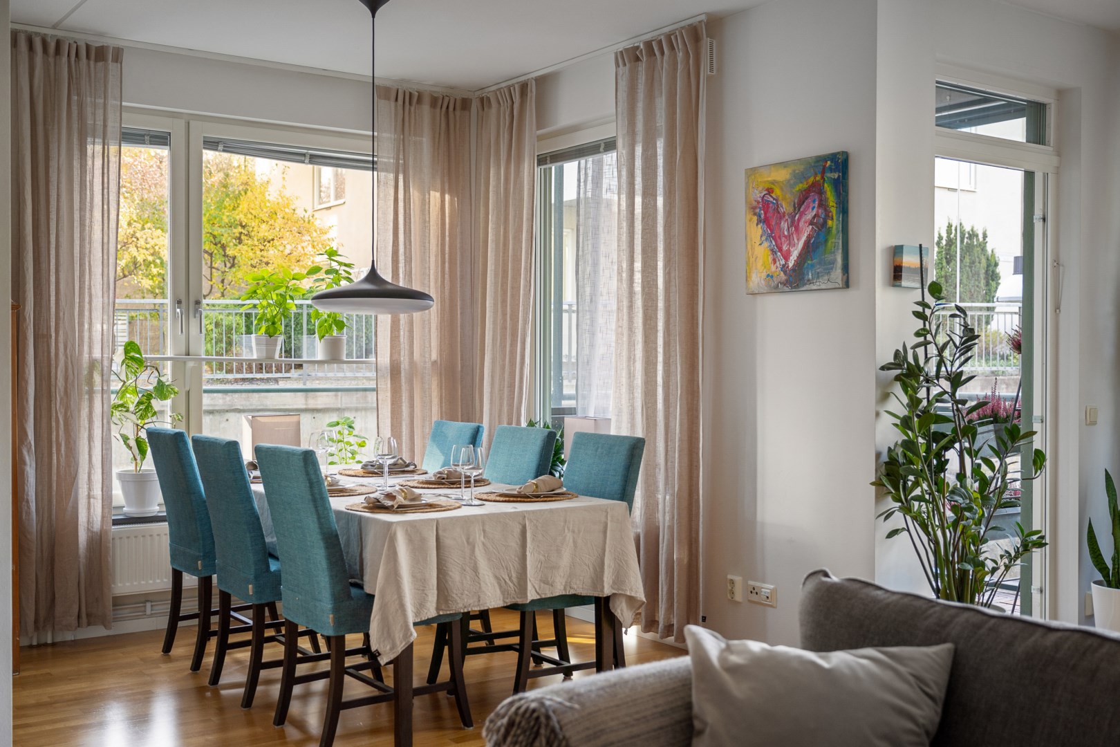 Bostadsbild från Sjökvarnsbacken 6, Såld i Saltsjöqvarn, Nacka