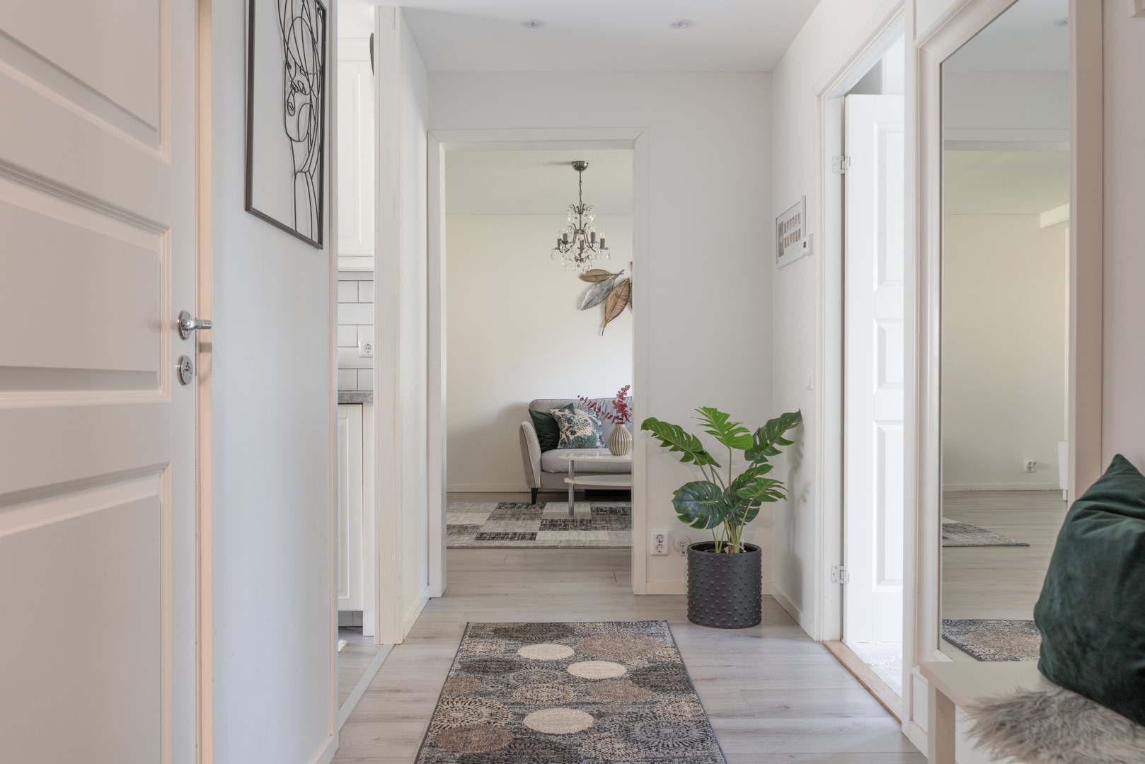 Bostadsbild från Dragverksgatan 21, Såld i Bäckby, Västerås