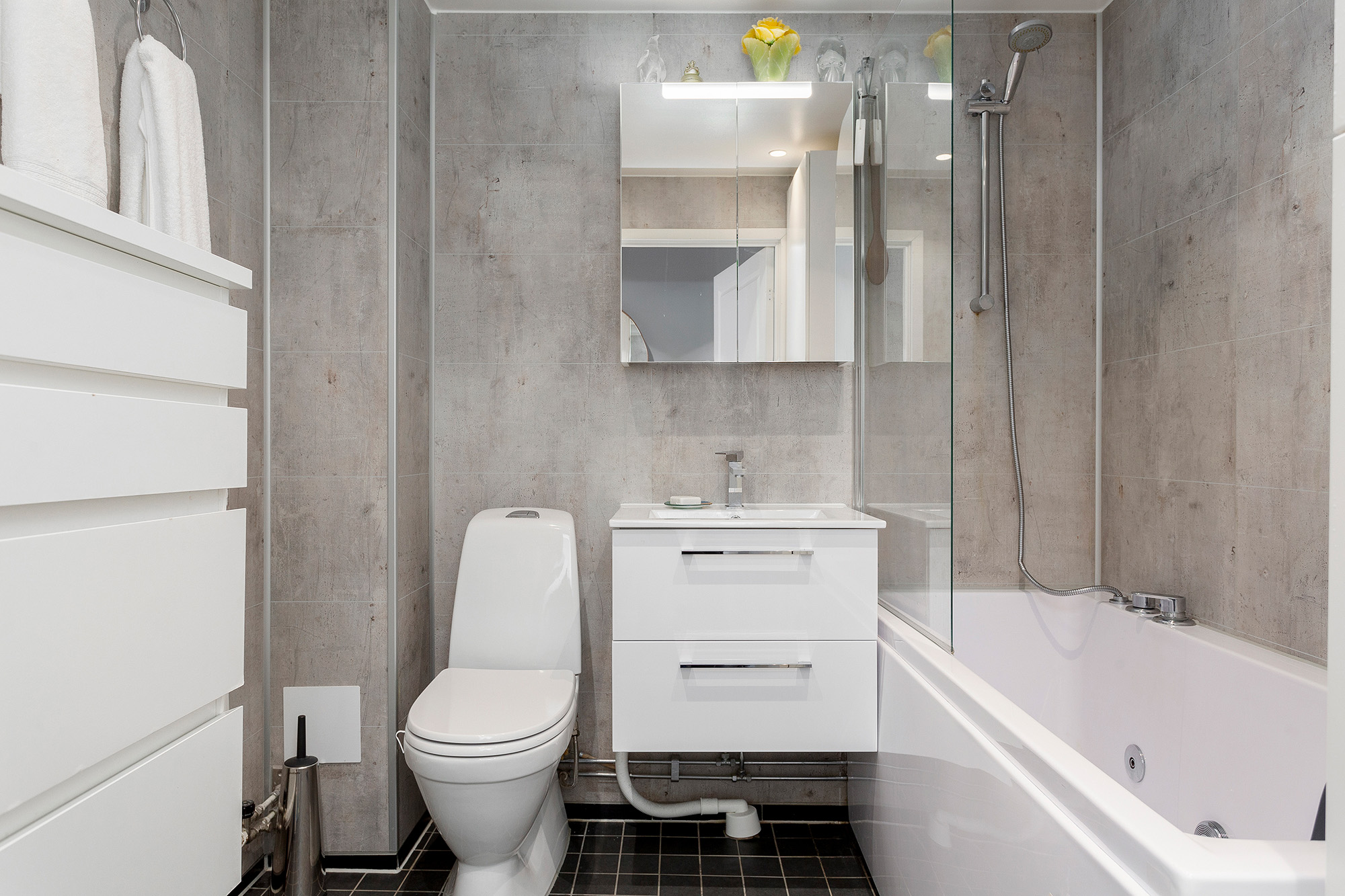 Bostadsbild från Ornövägen 12, Såld i Västra Orminge, Nacka