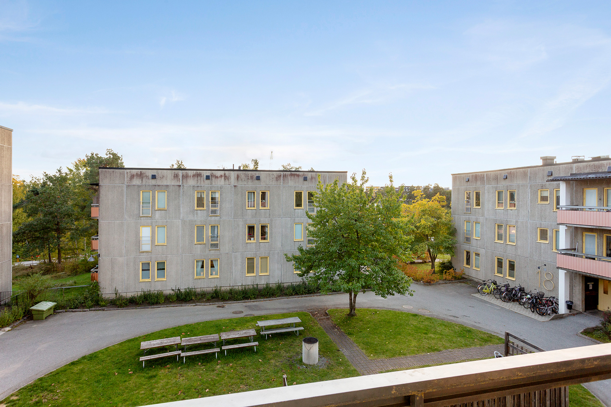 Bostadsbild från Ornövägen 12, Såld i Västra Orminge, Nacka