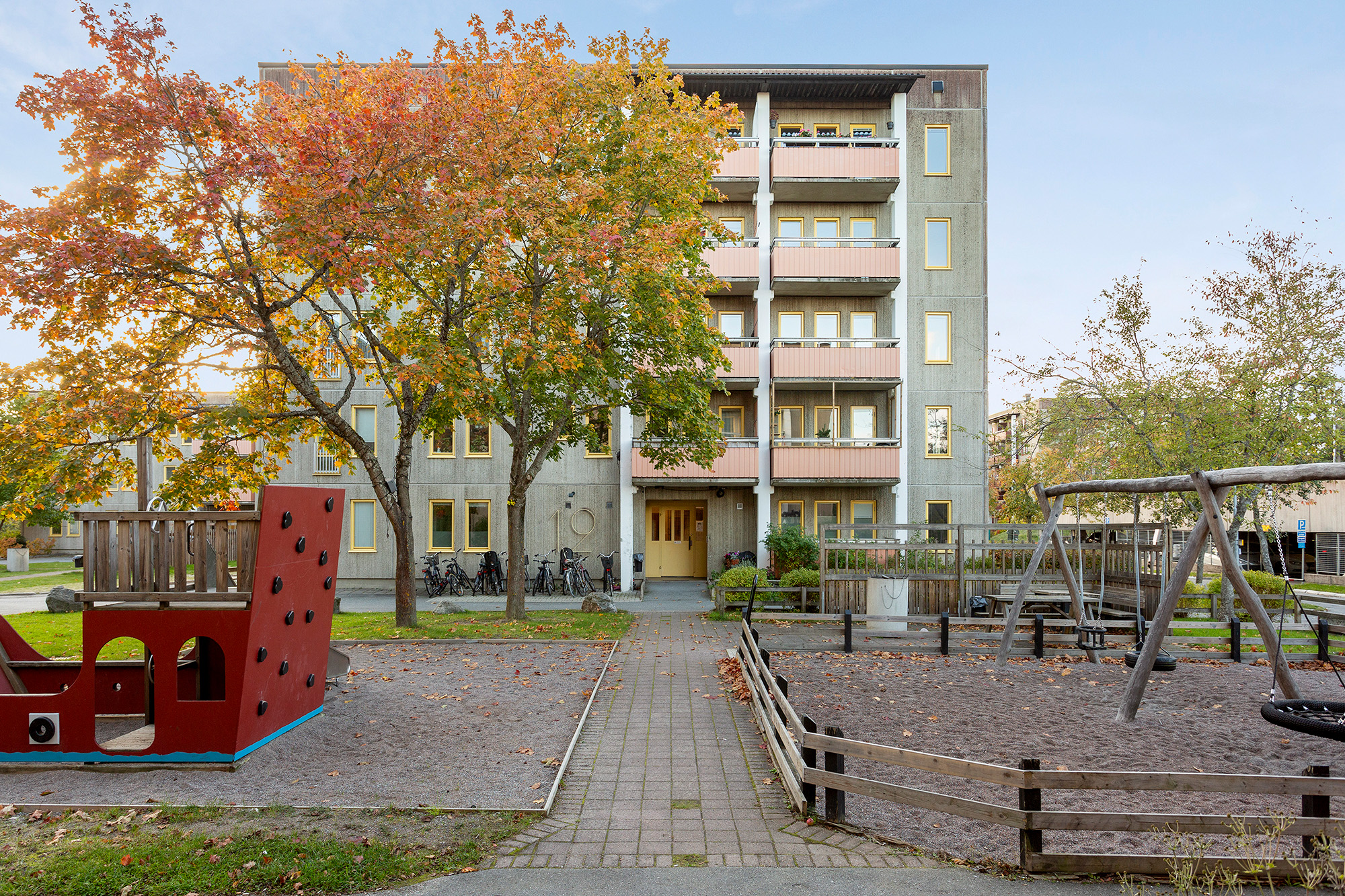 Bostadsbild från Ornövägen 12, Såld i Västra Orminge, Nacka