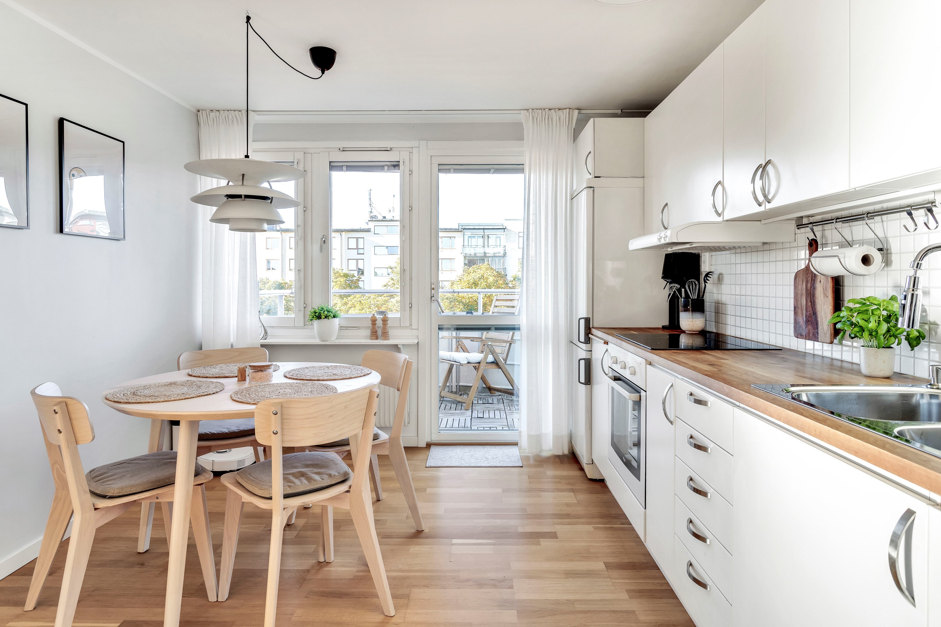 Bostadsbild från Djäknegatan 24, Såld i Kapellgärdet, Uppsala